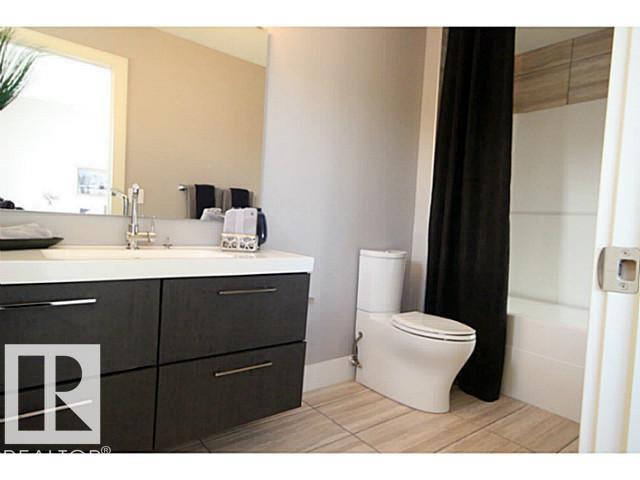 Photo 17 at 11333 76 Avenue NW, McKernan, Edmonton