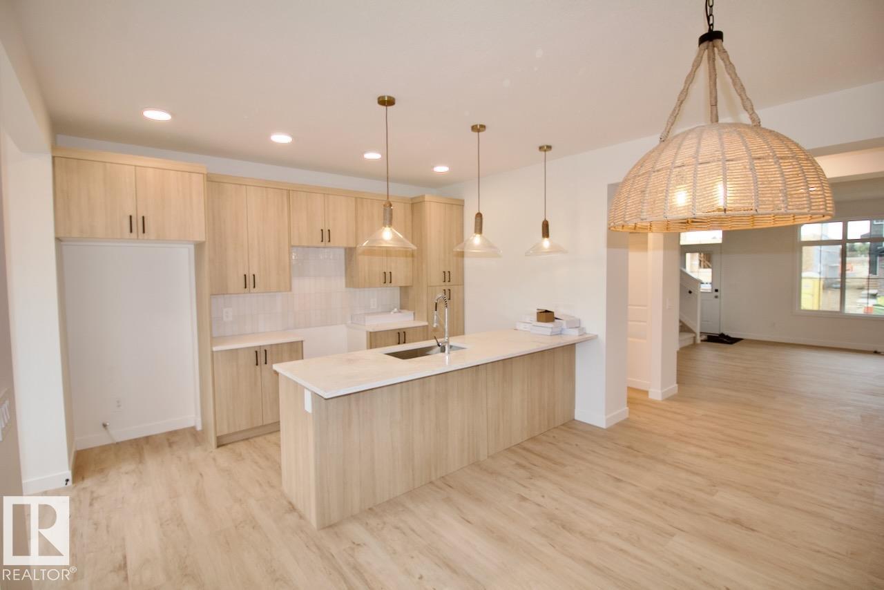 Picture for 2125 Crossbill LN NW