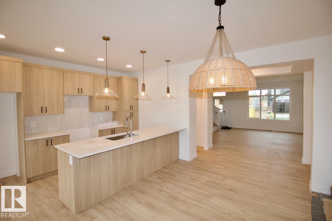 Picture for 2125 Crossbill LN NW