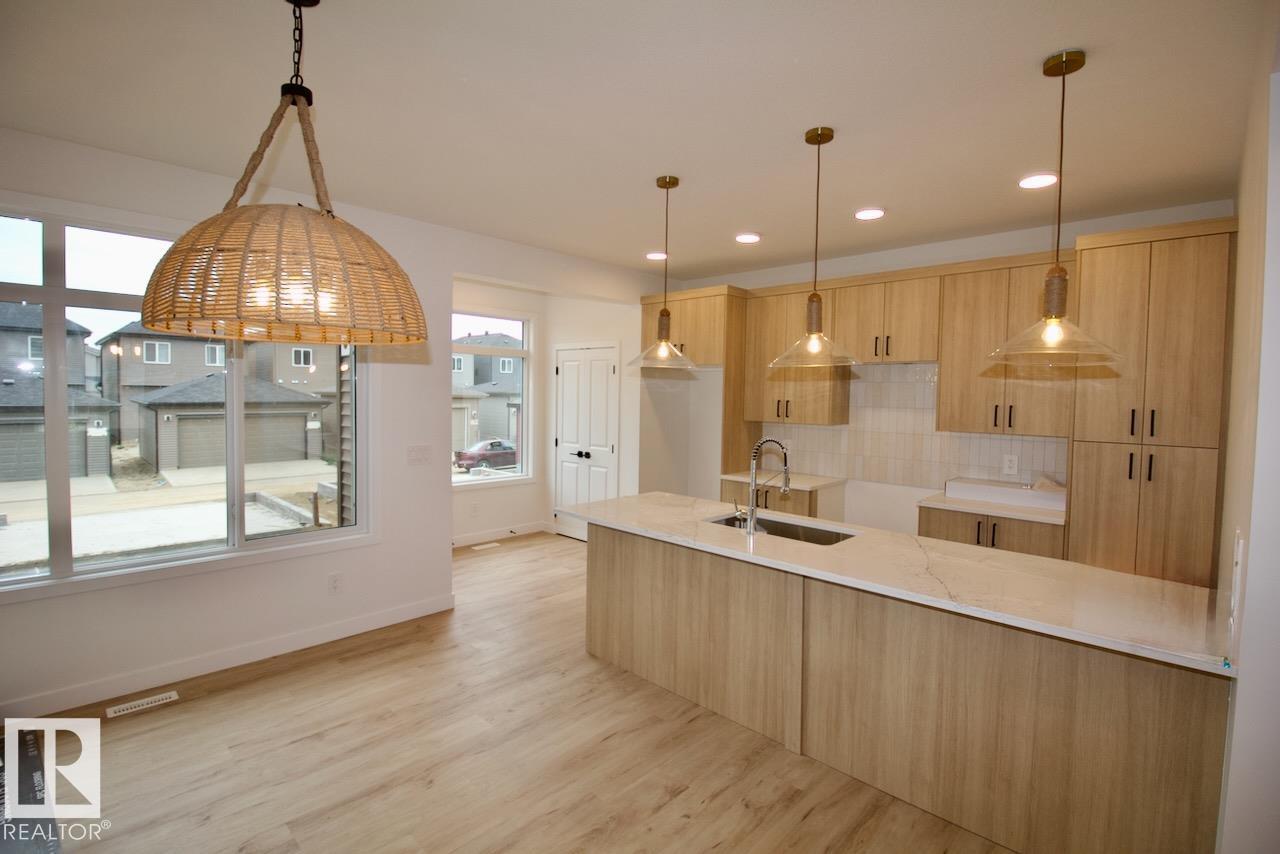 Picture for 2125 Crossbill LN NW