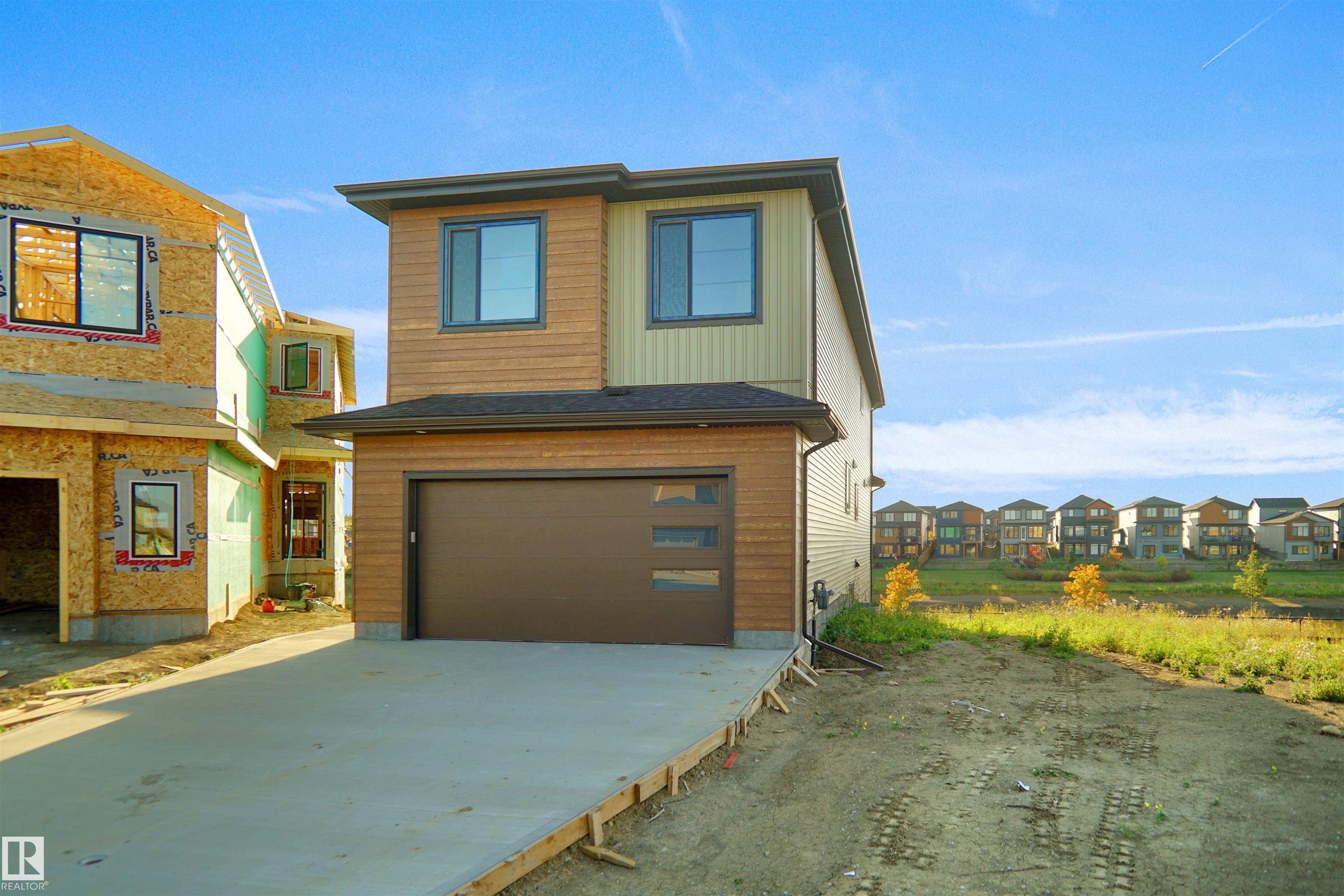 Photo 3 at 11 Trill point(e), Tonewood, Spruce Grove