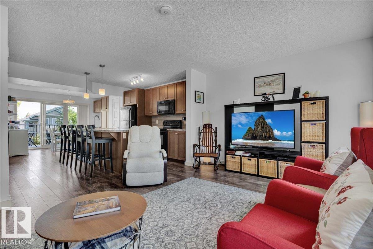 1628 33a Street NW, Laurel, Edmonton 