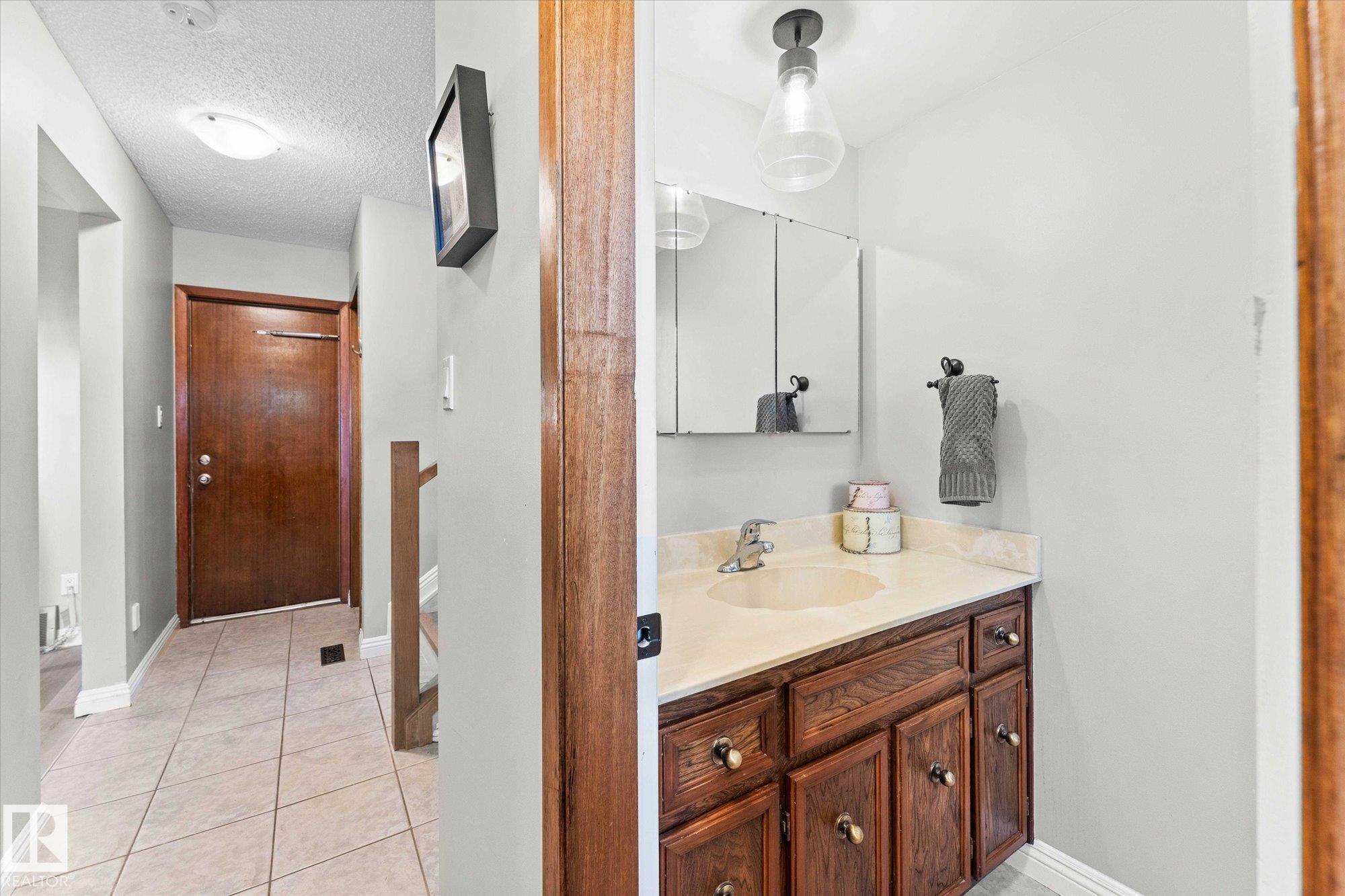 Photo 43 at 9945 82 Street, Pineview Fort Sask., Fort Saskatchewan