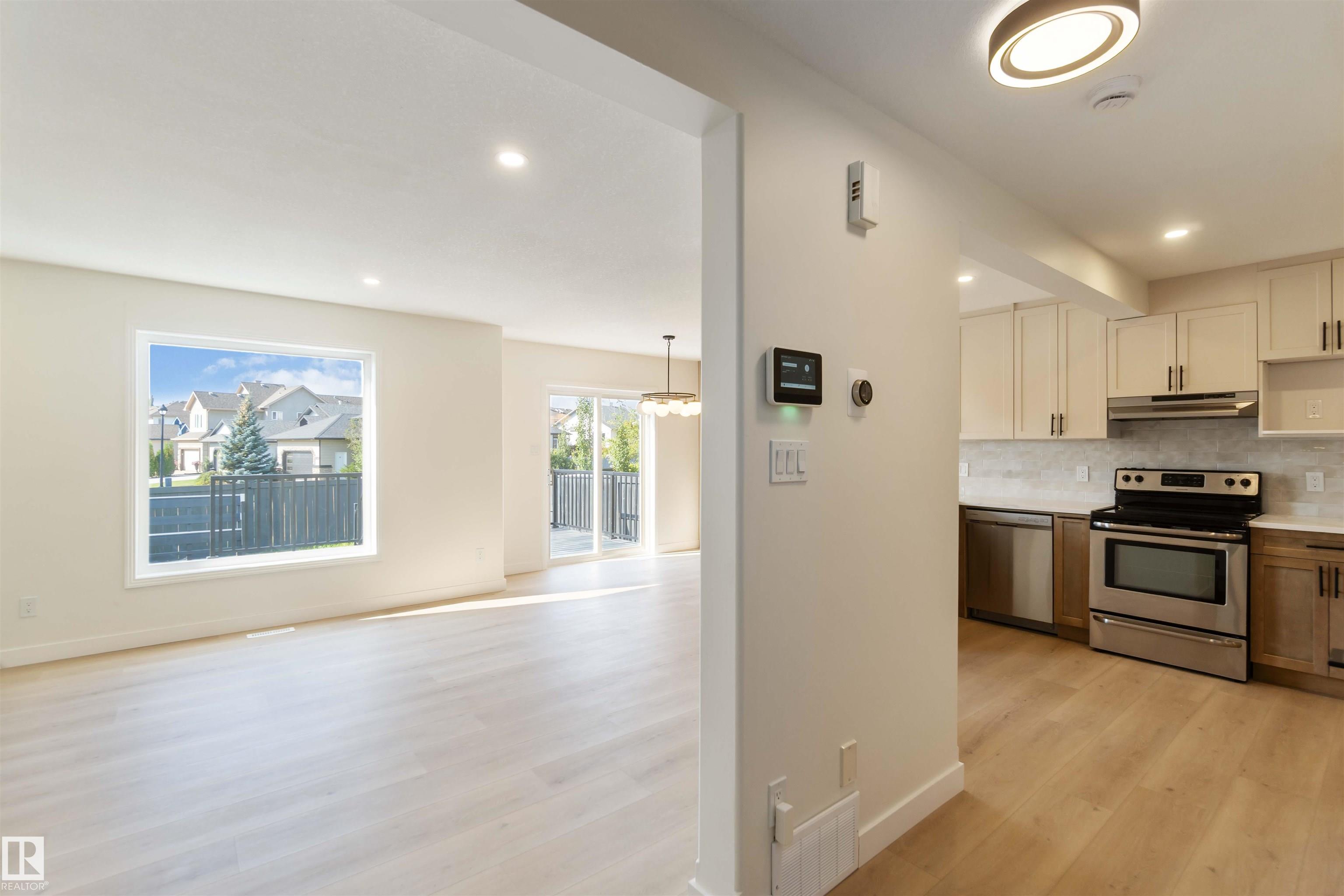 Photo 16 at 10711 180 Avenue NW, Chambery, Edmonton