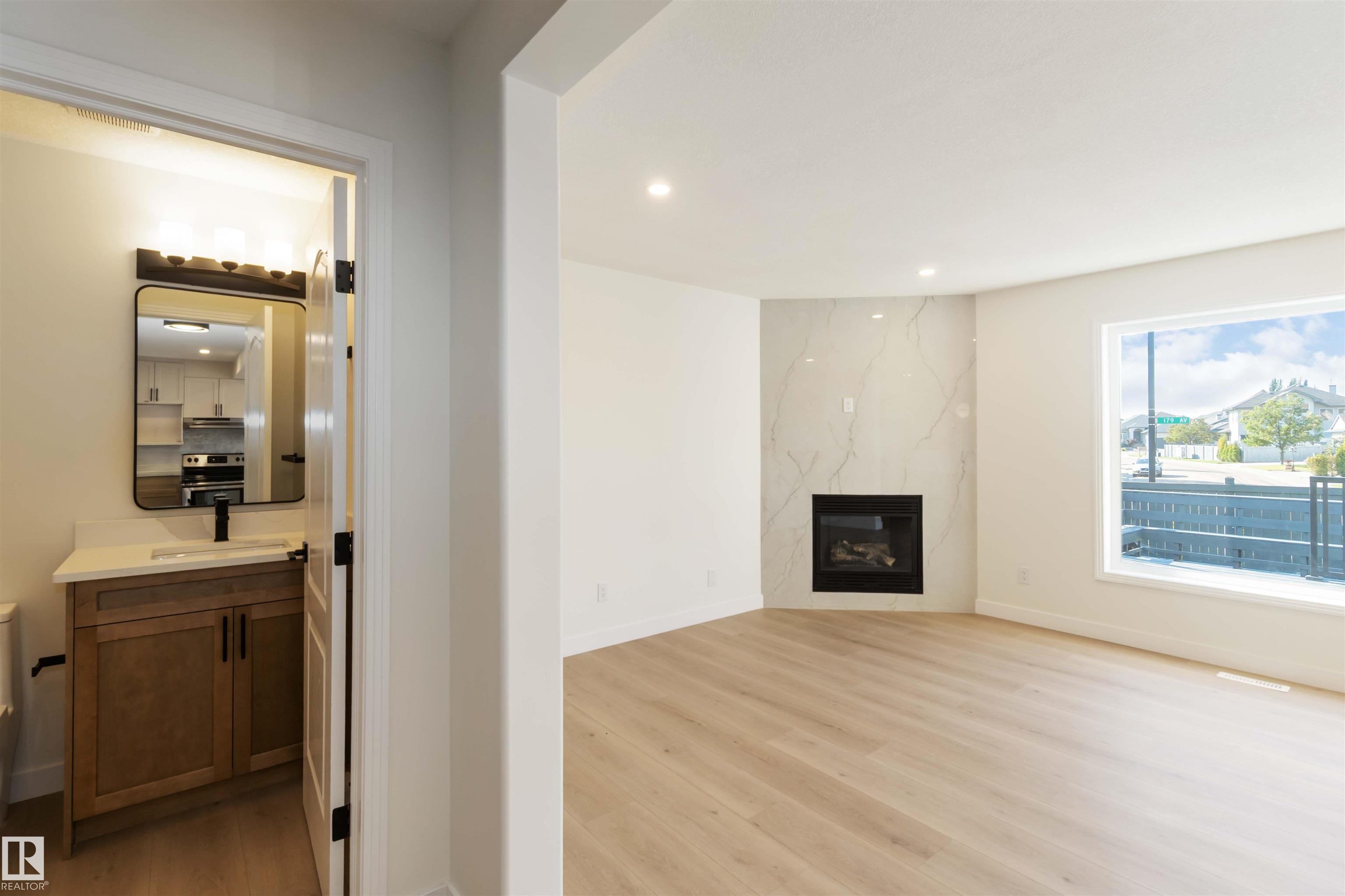 Photo 18 at 10711 180 Avenue NW, Chambery, Edmonton