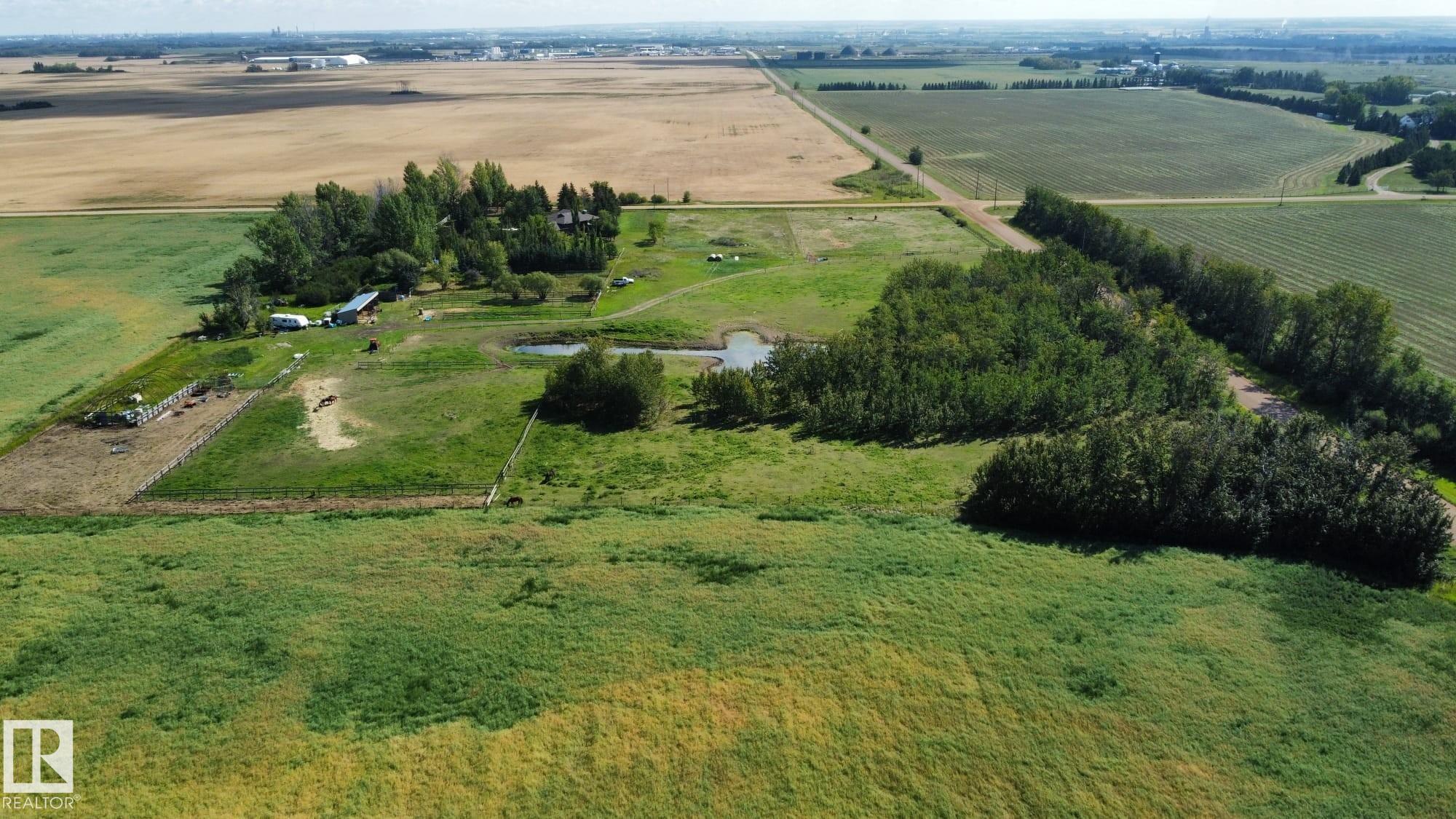 Photo 11 at 55202 Rr 230, None, Rural Sturgeon County