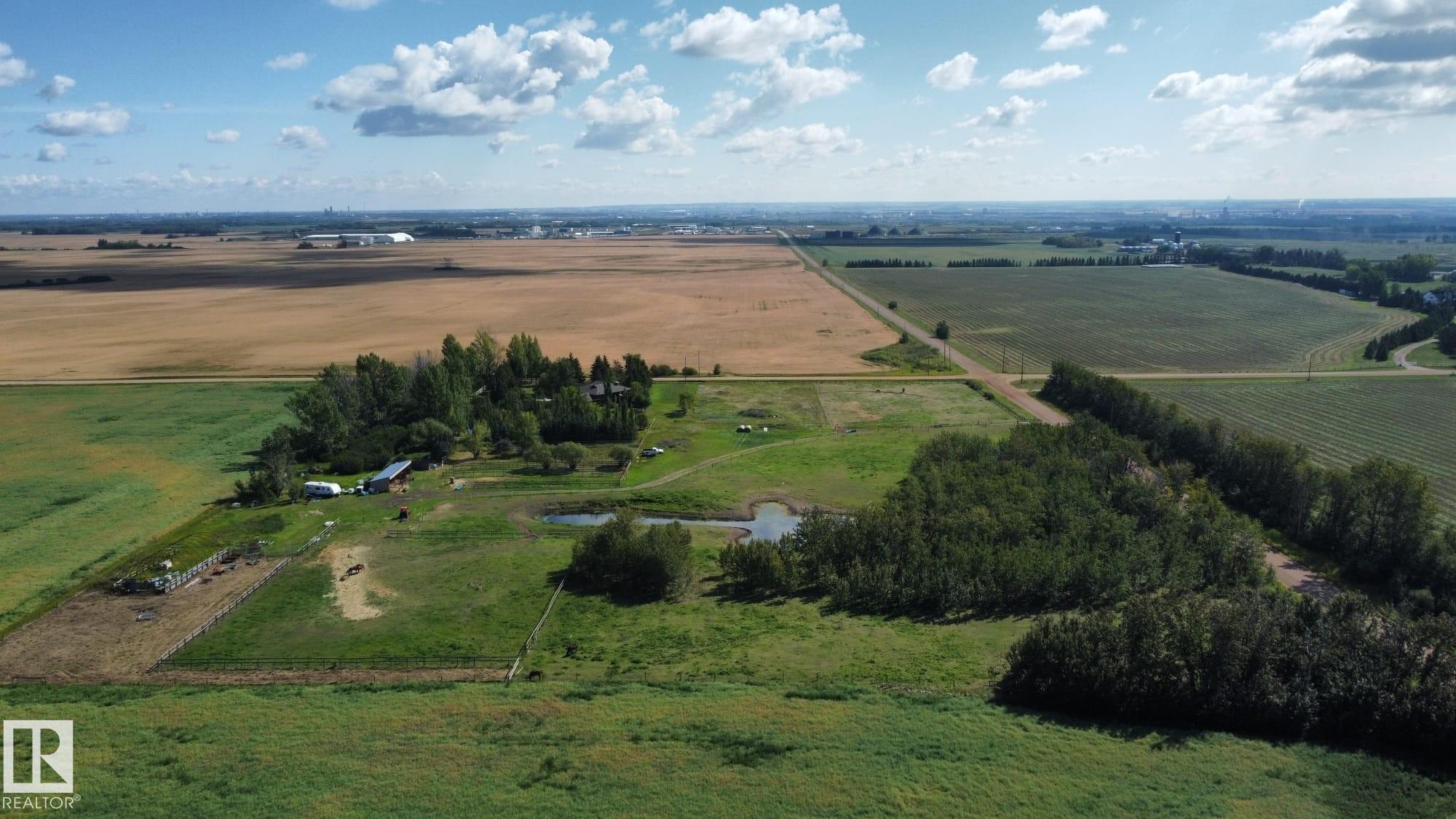 Photo 6 at 55202 Rr 230, None, Rural Sturgeon County