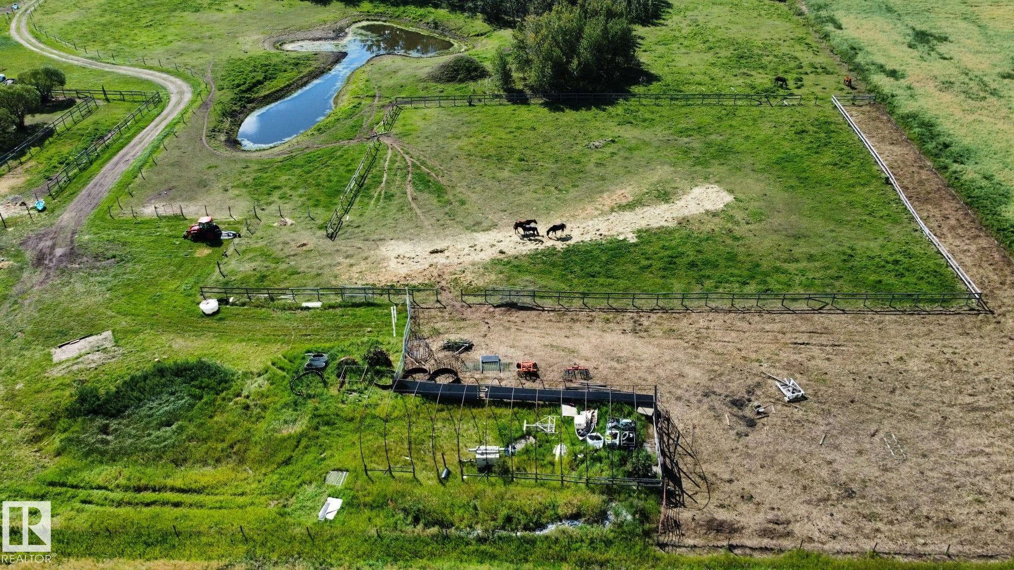 Photo 8 at 55202 Rr 230, None, Rural Sturgeon County