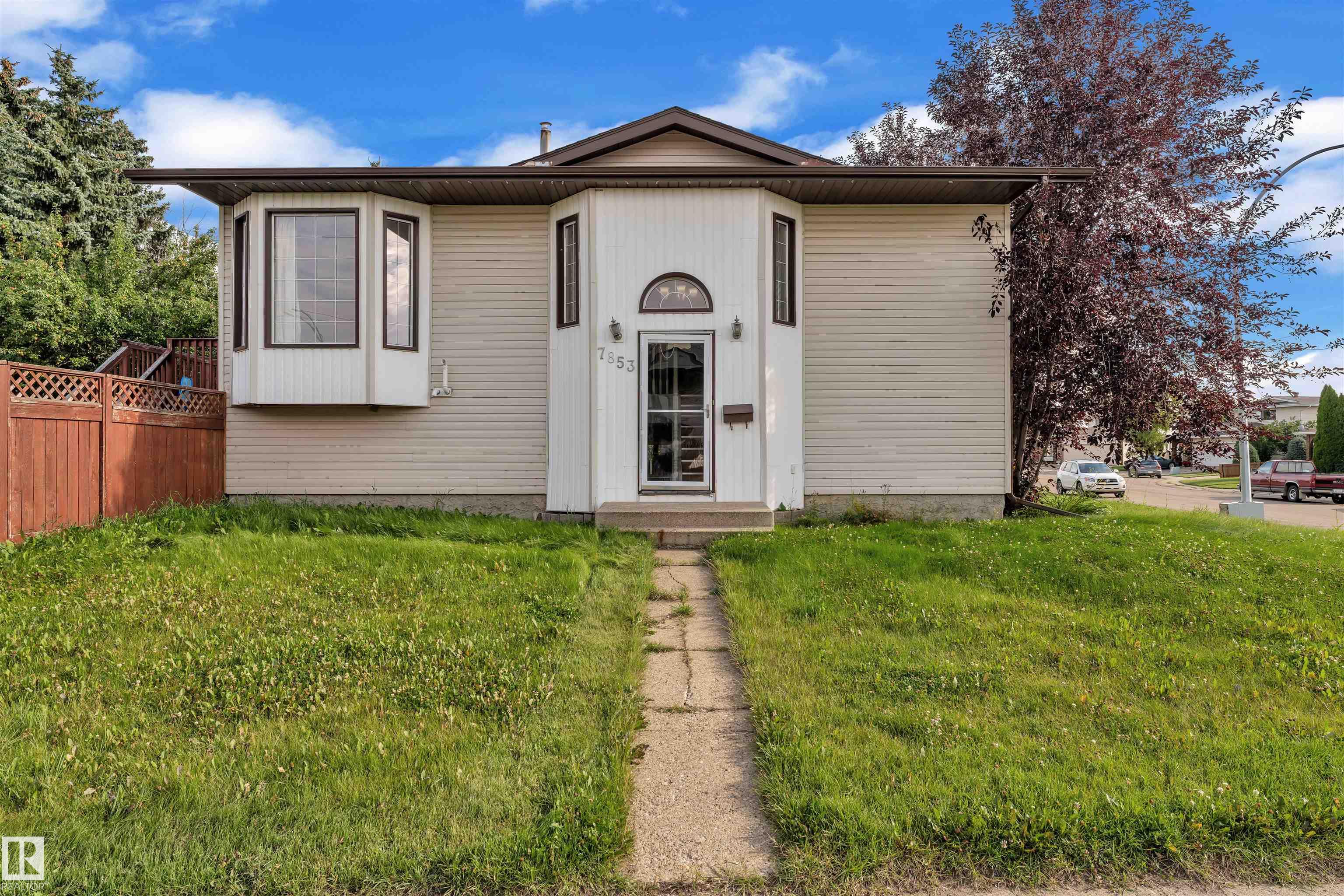 7853 26 Avenue NW, Meyonohk, Edmonton 