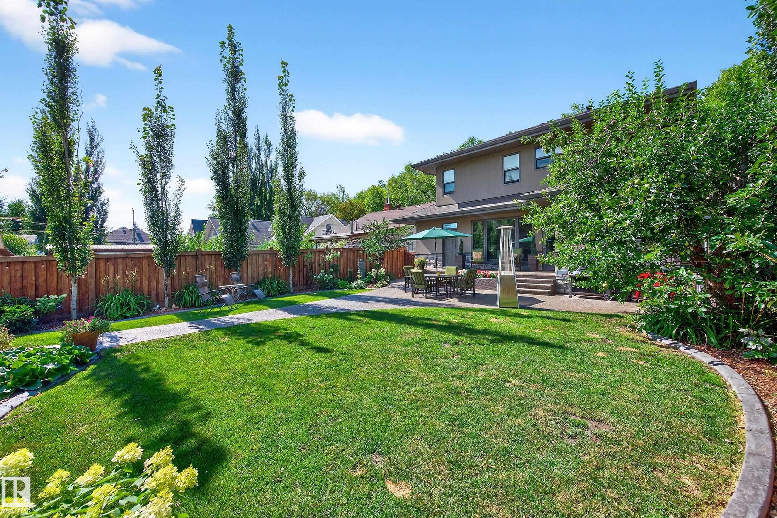 Photo 3 at 10869 74 Street NW, Virginia Park, Edmonton