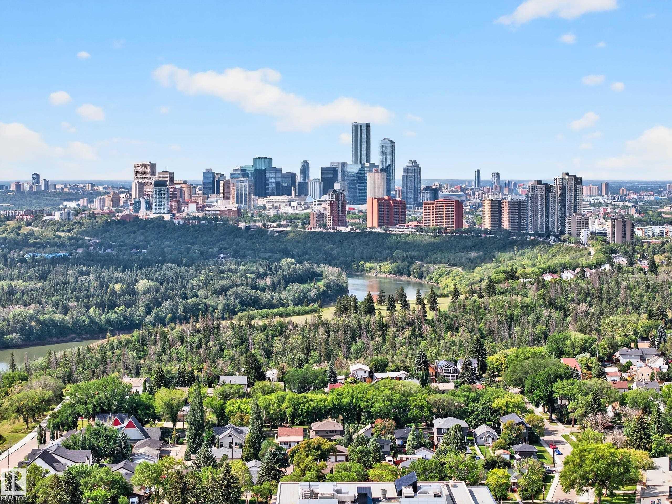 http://cdnparap120.paragonrels.com/ParagonImages/Property/p12/RAE/225367874/7/0/0/28d3a79a3adb65e8e267bb6fd236ba5f/1/064f6357edbb40cd985f0f288d43815d/225367874-7b54650c-d46b-43ef-9c4d-8eff05494ed4.JPG