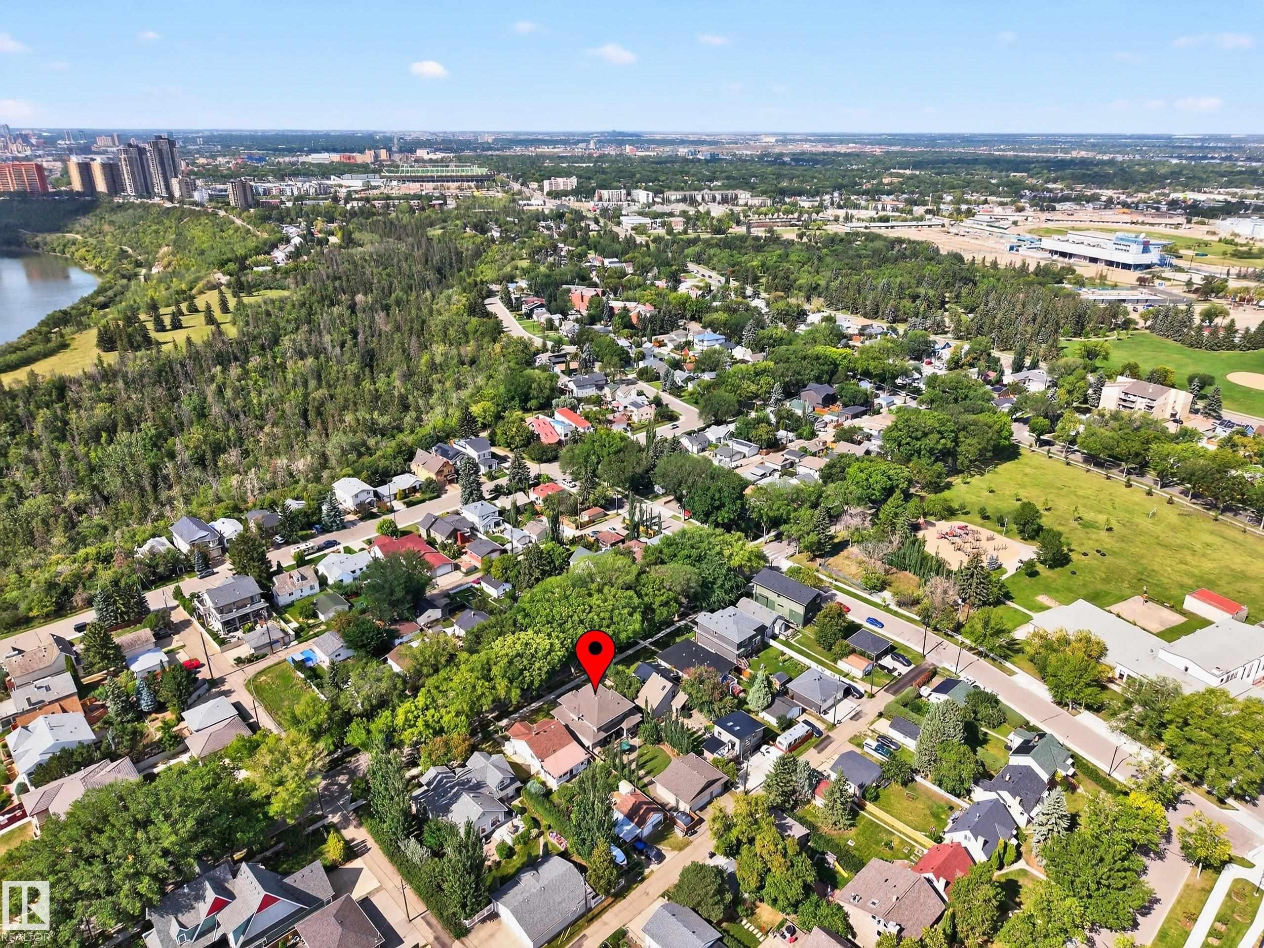 Photo 8 at 10869 74 Street NW, Virginia Park, Edmonton