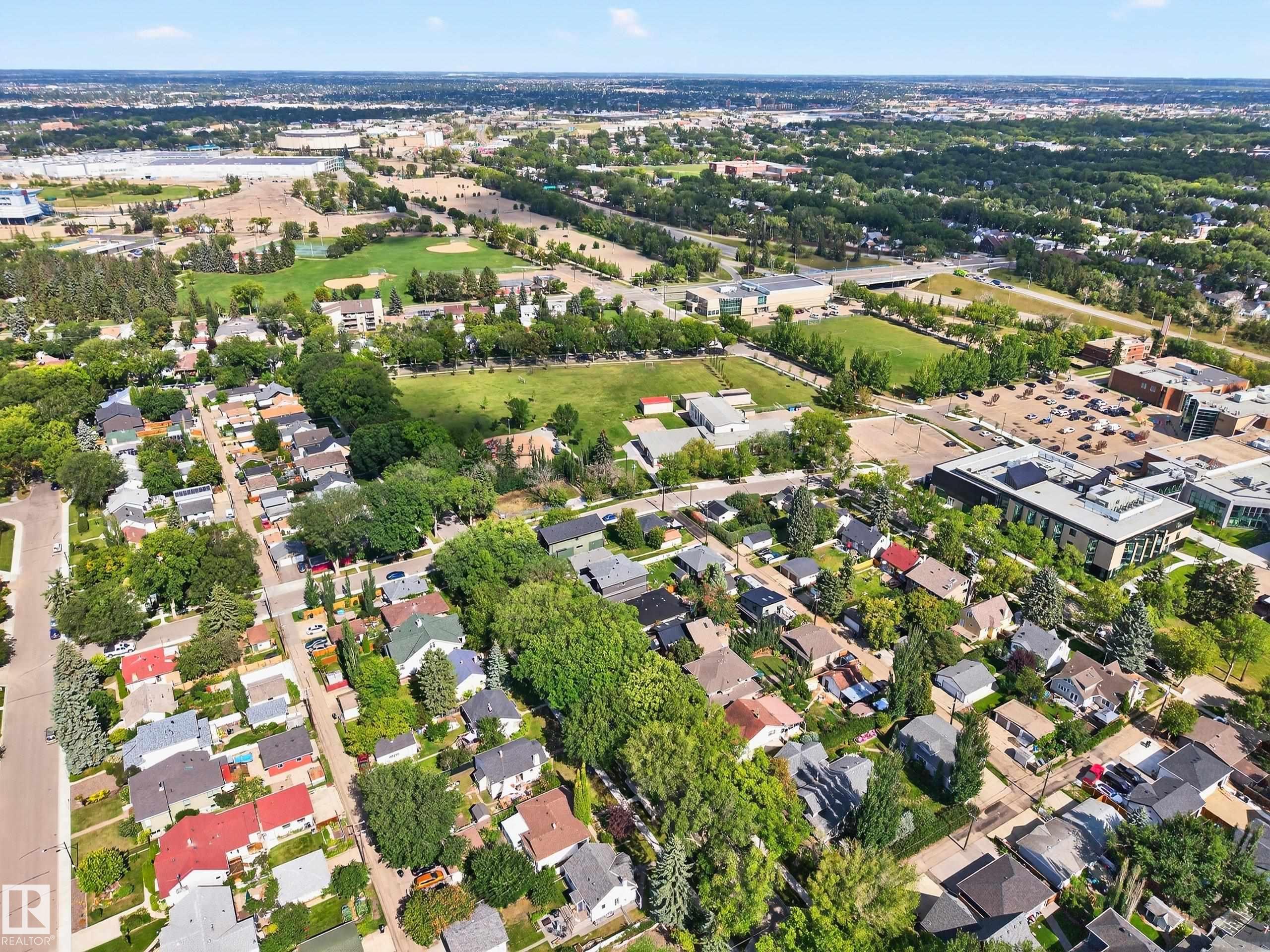 Photo 10 at 10869 74 Street NW, Virginia Park, Edmonton