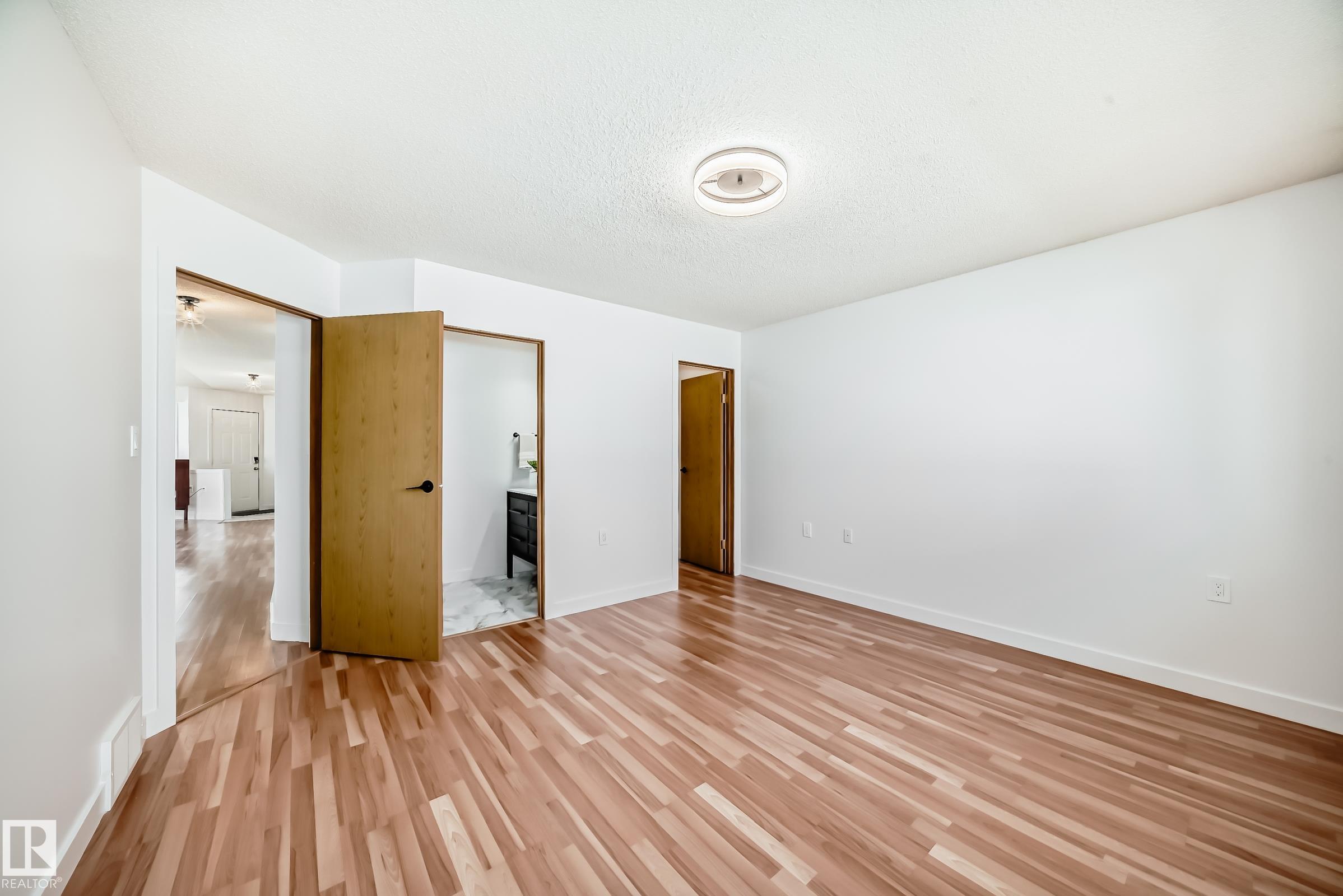 Photo 18 at 15571 59a Street NW, Hollick-Kenyon, Edmonton