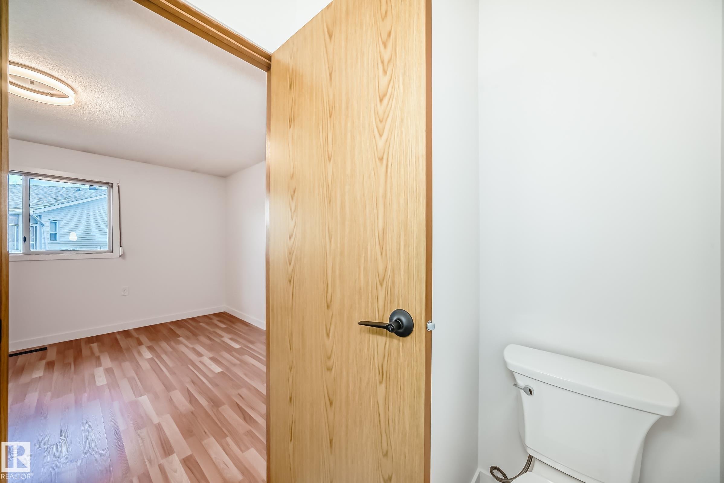Photo 23 at 15571 59a Street NW, Hollick-Kenyon, Edmonton