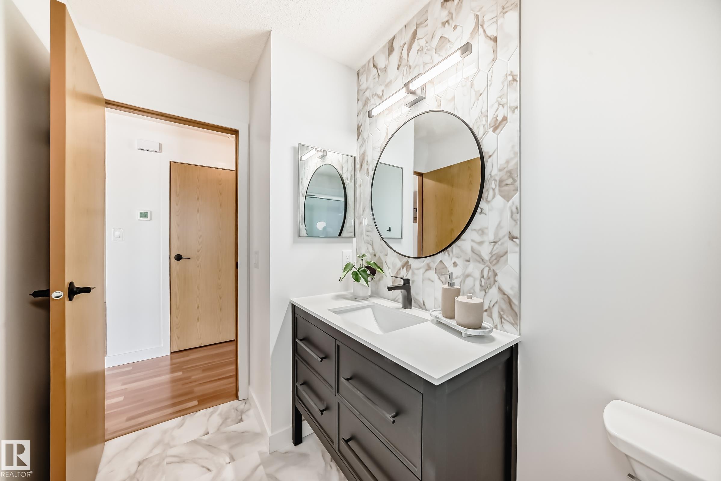 Photo 31 at 15571 59a Street NW, Hollick-Kenyon, Edmonton