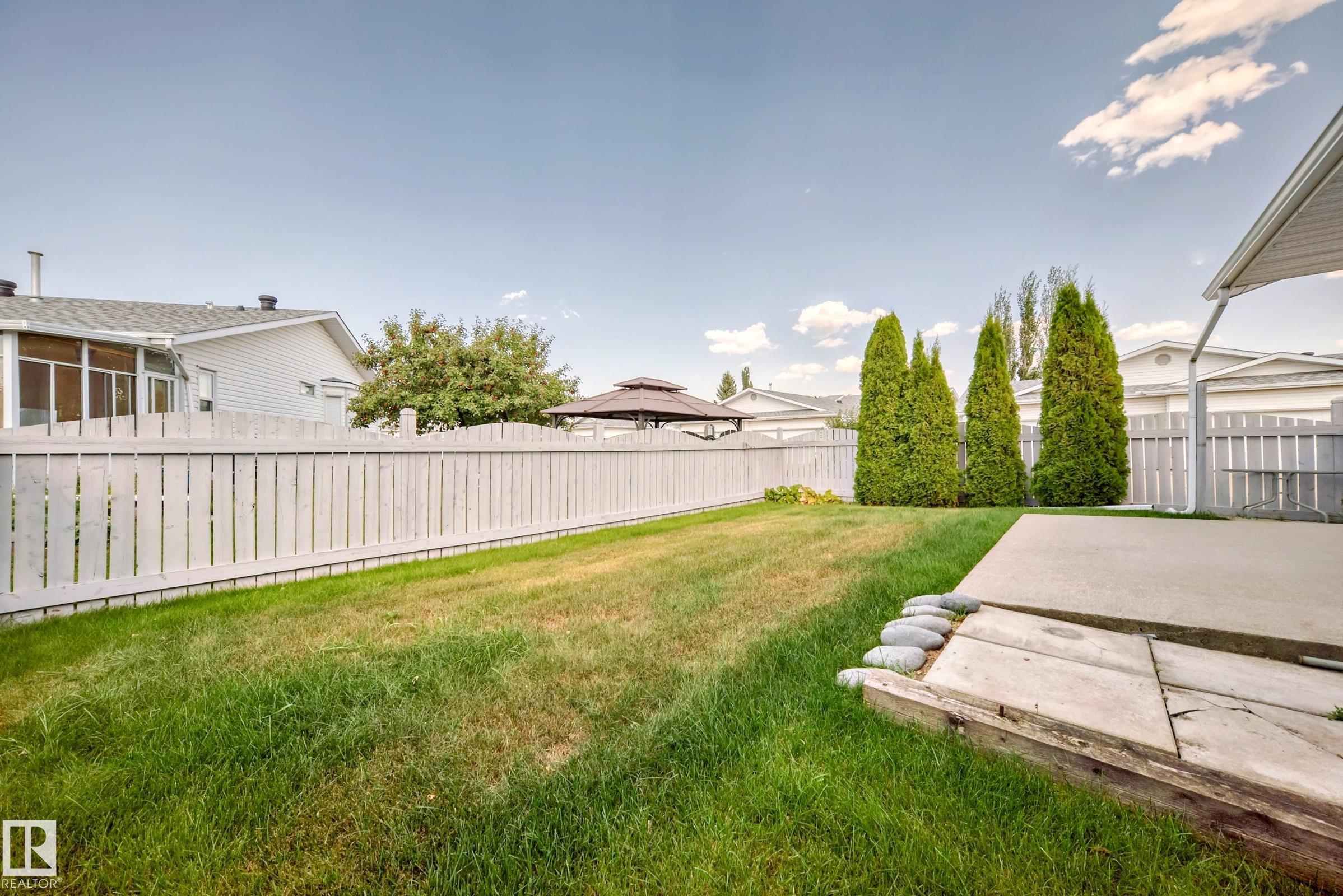 Photo 38 at 15571 59a Street NW, Hollick-Kenyon, Edmonton