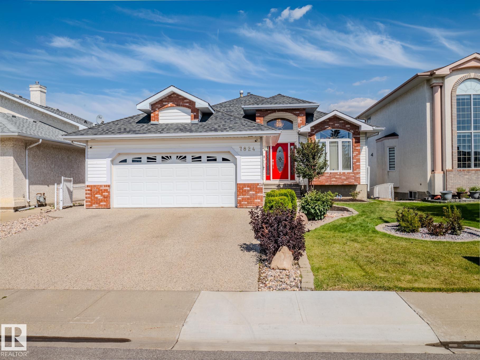 7824 165 Avenue NW, Mayliewan, Edmonton 