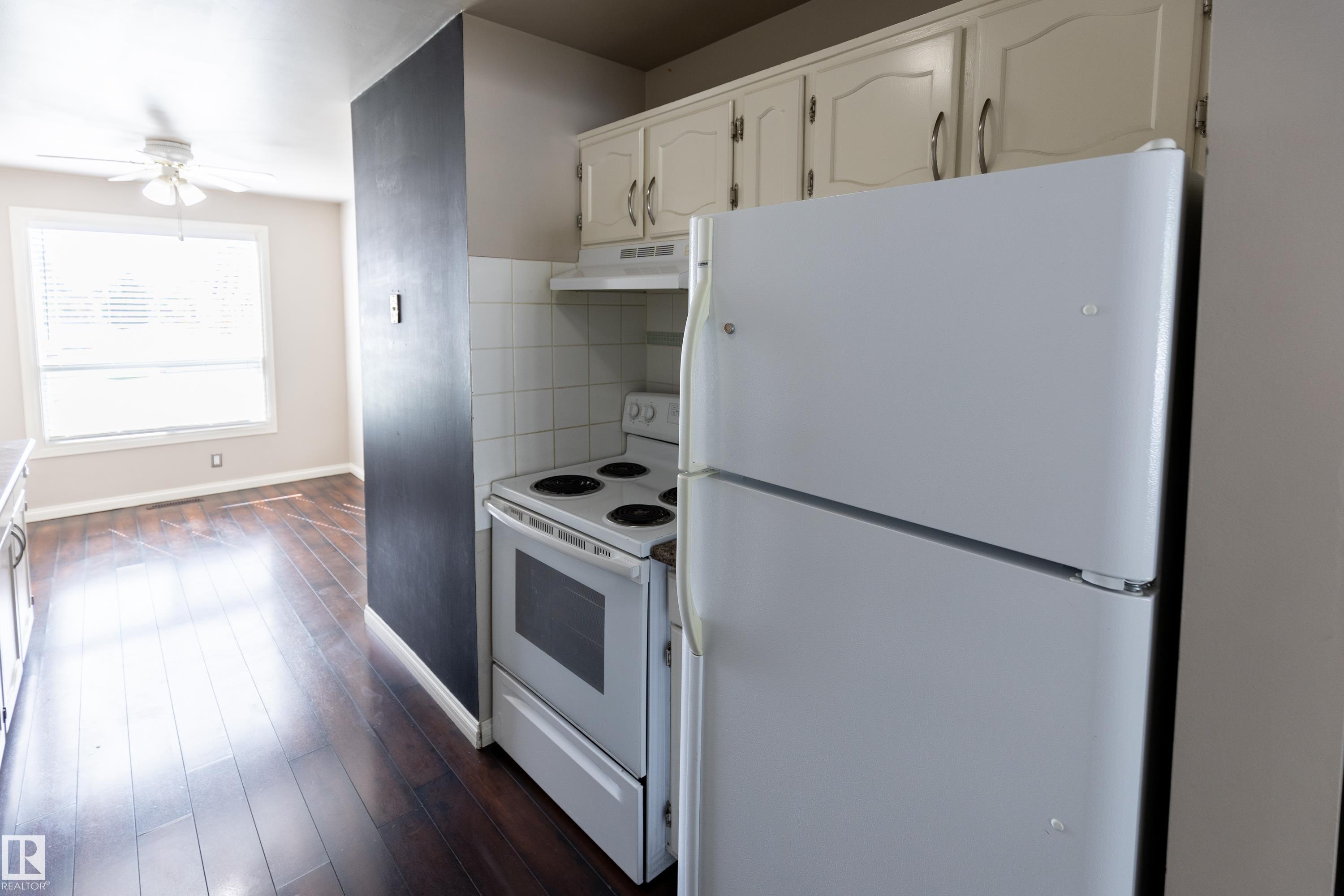 Photo 14 at 36 Great oaks, Broadmoor Estates, Sherwood Park