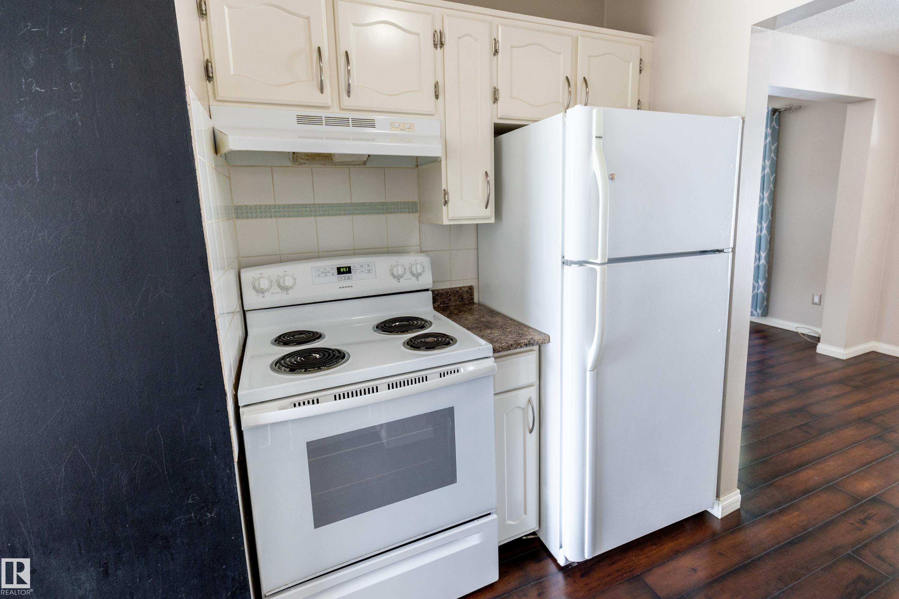 Photo 17 at 36 Great oaks, Broadmoor Estates, Sherwood Park