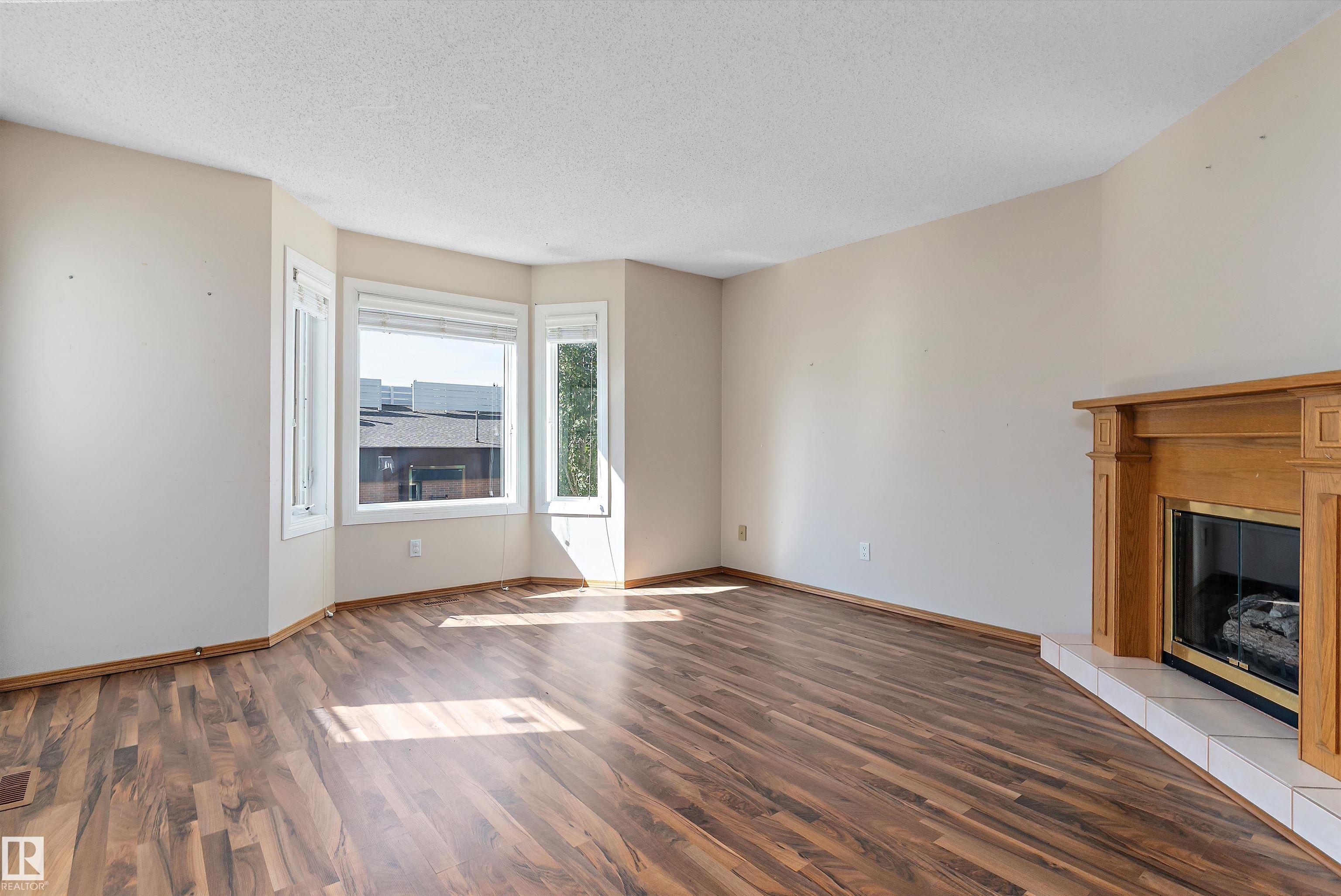 Photo 20 at 28 - 3520 60 Street NW, Hillview, Edmonton