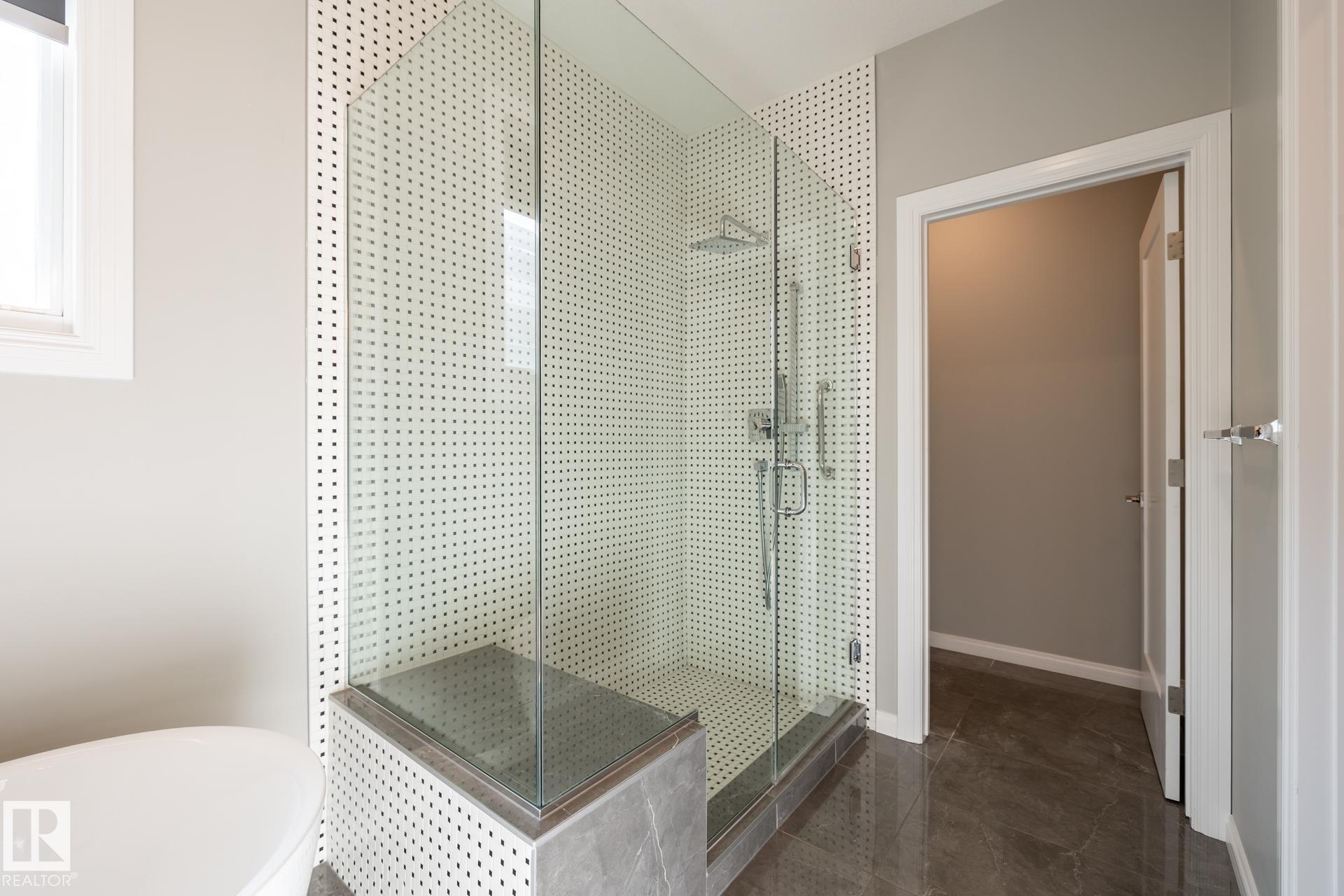 Photo 19 at 3419 Chickadee Drive NW, Starling, Edmonton