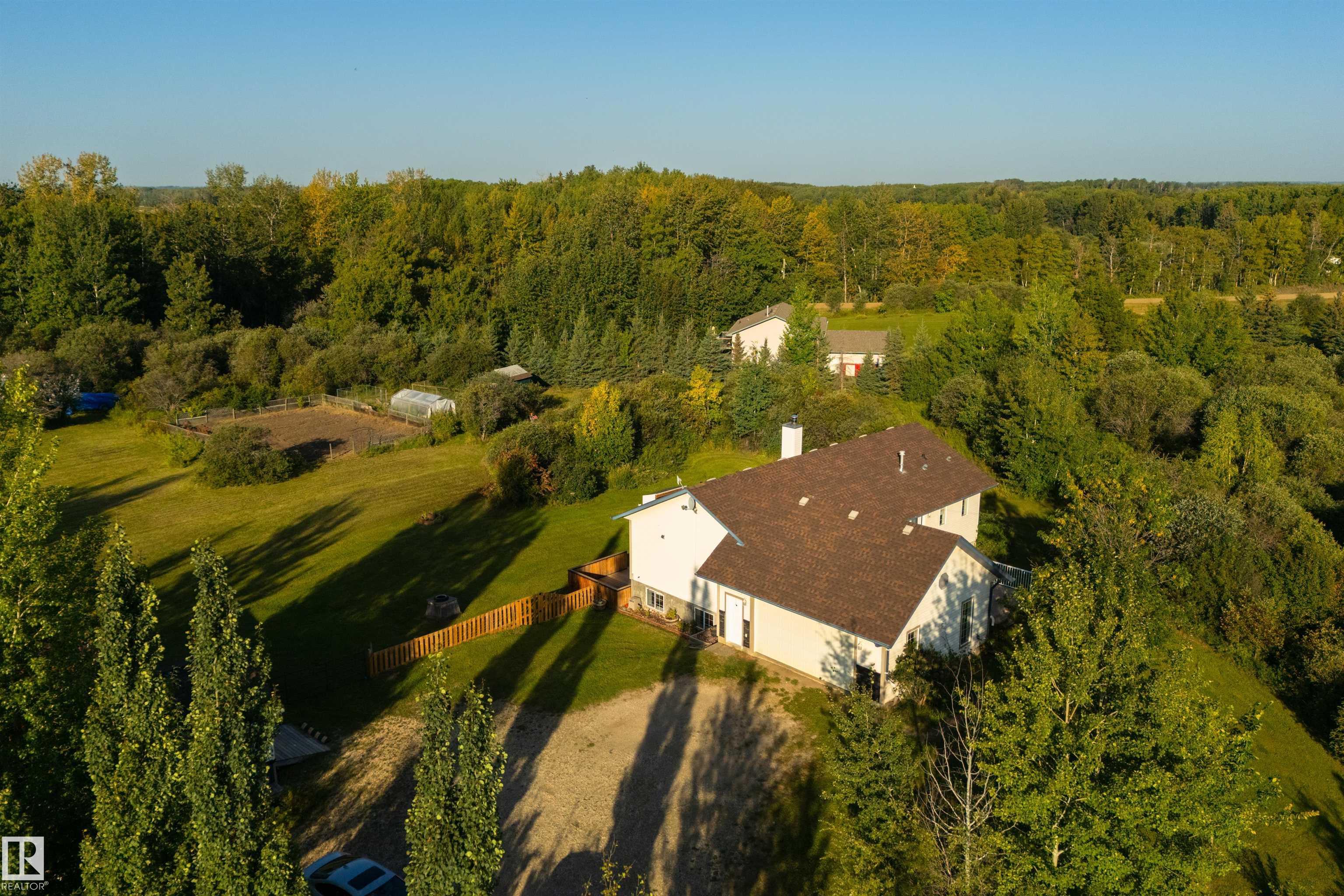 Photo 54 at 3 - 52505 Rge Road 22, Lincolnshire Downs, Rural Parkland County