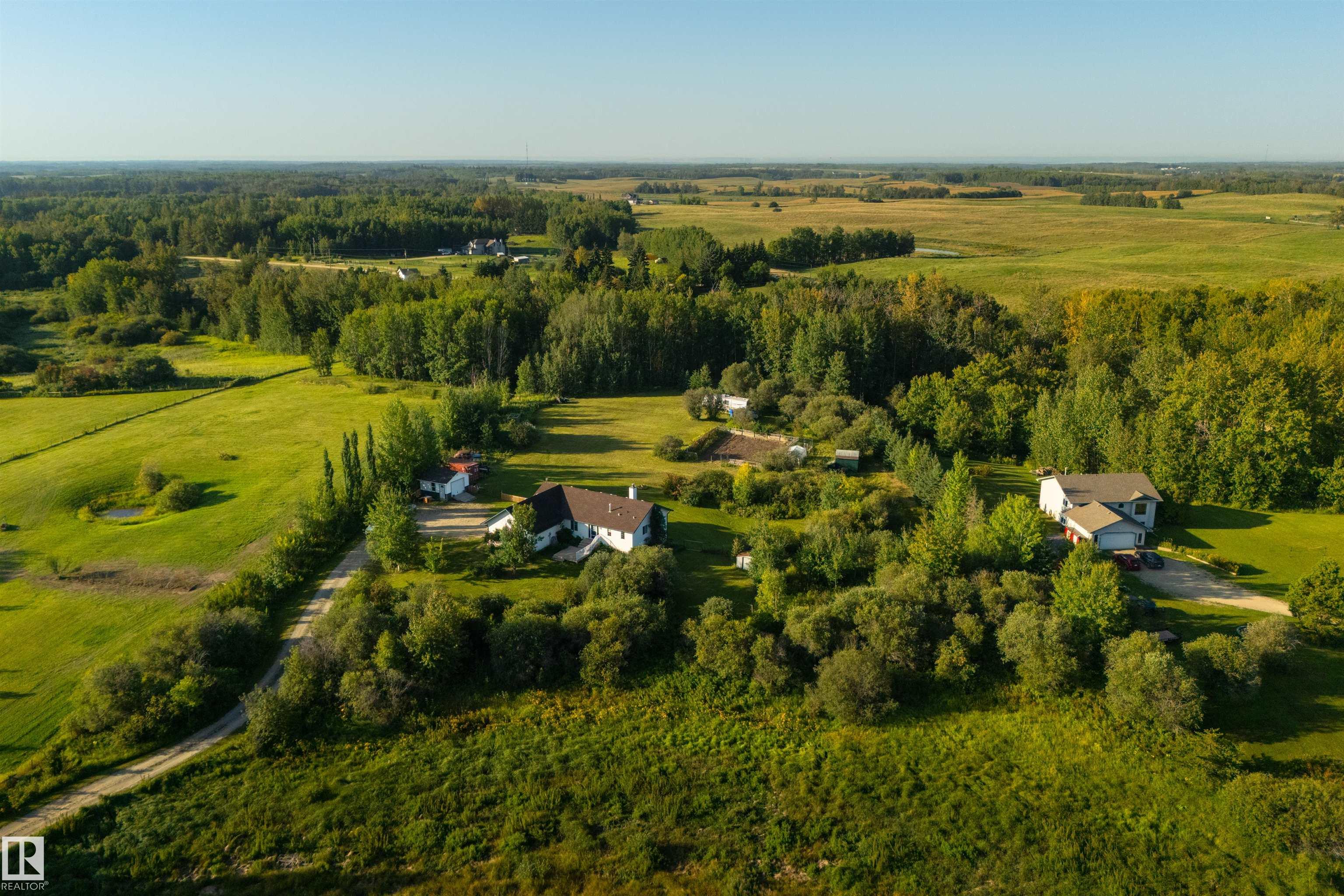 Photo 56 at 3 - 52505 Rge Road 22, Lincolnshire Downs, Rural Parkland County