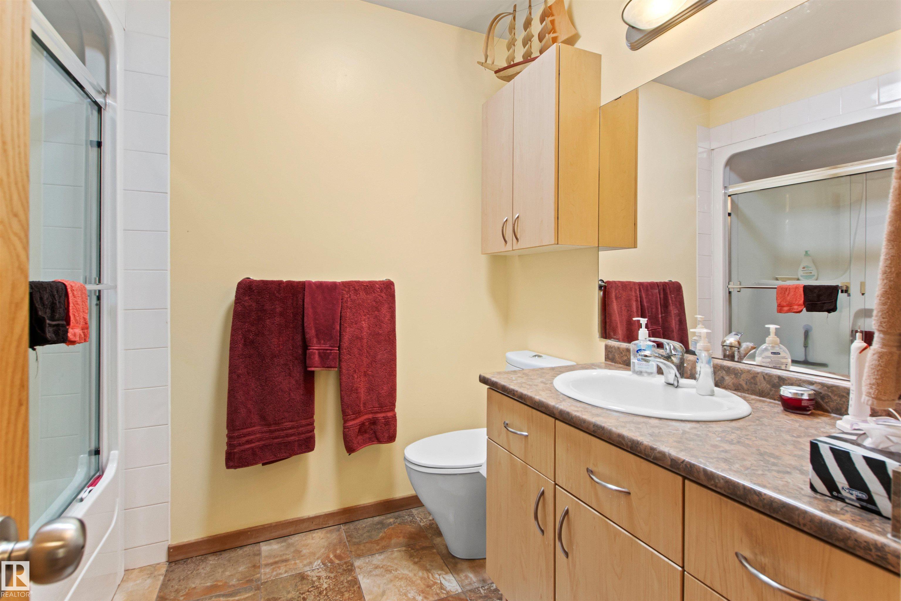 Photo 16 at 4 Sunshine Bay Road, Sunshine Bay, Rural Parkland County