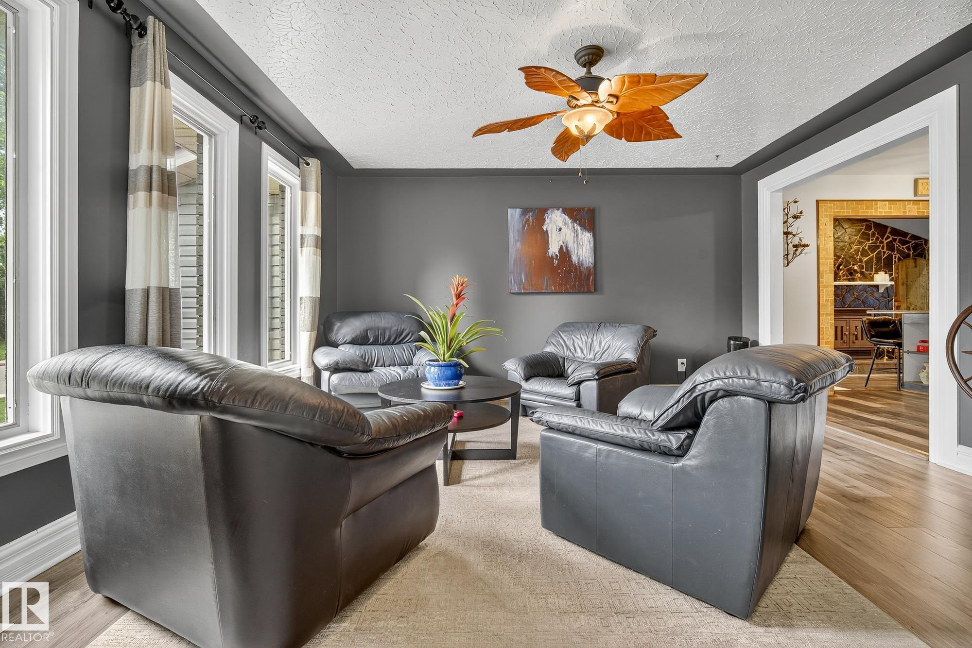 Photo 8 at 127 Pine Street, Sherwood Heights, Sherwood Park