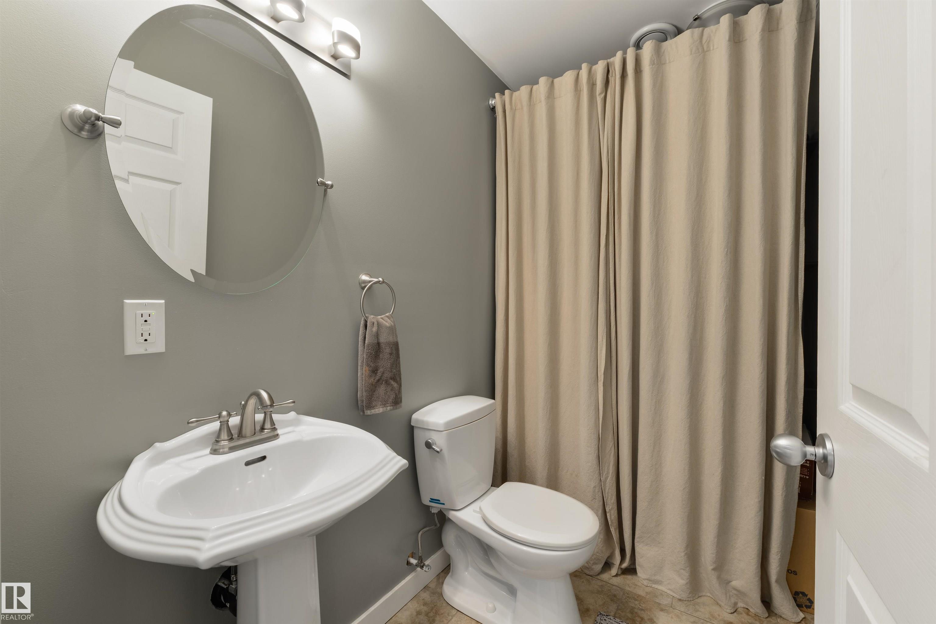 Photo 34 at 26 Leyland Way, Lakewood, Spruce Grove