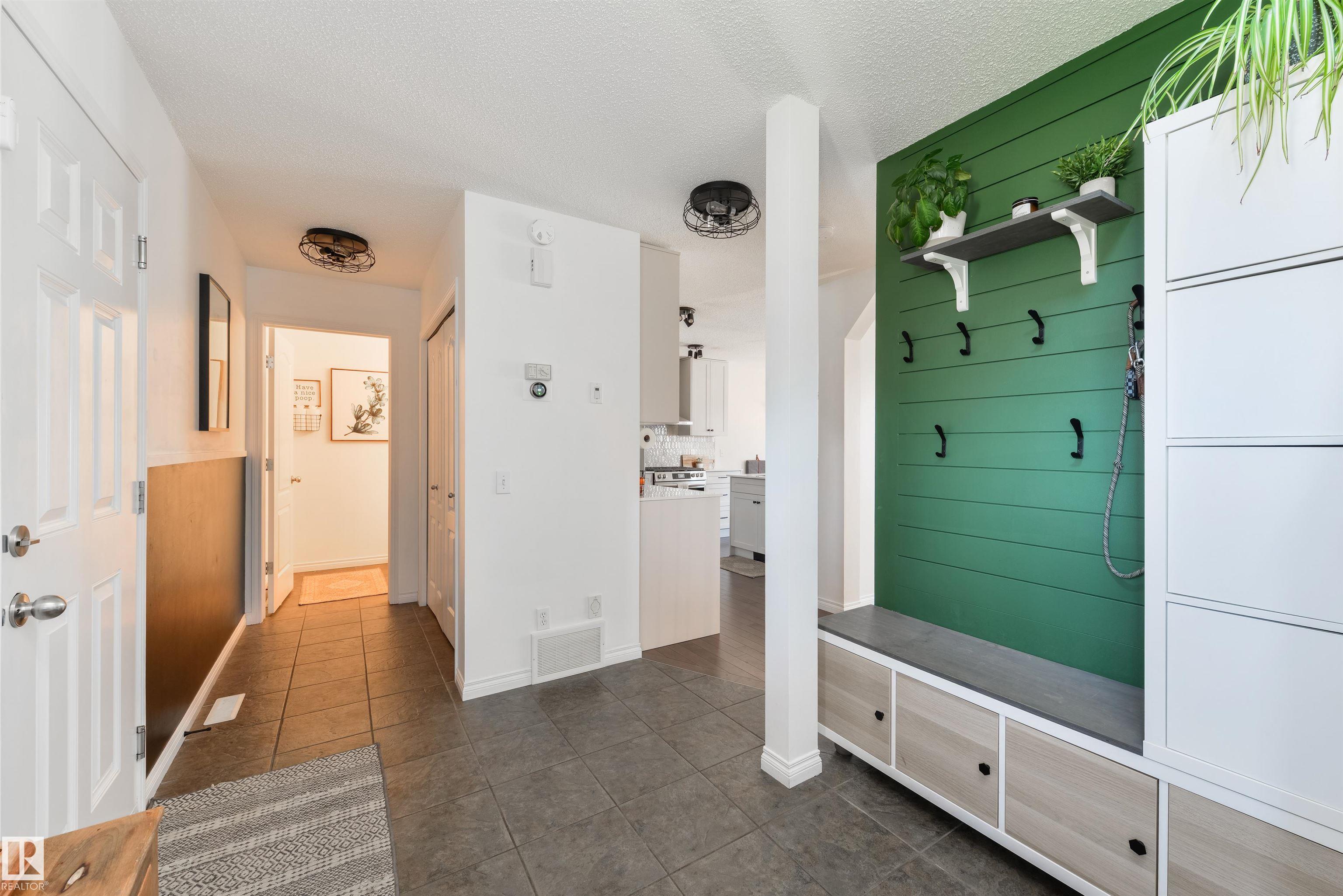 Photo 5 at 26 Leyland Way, Lakewood, Spruce Grove