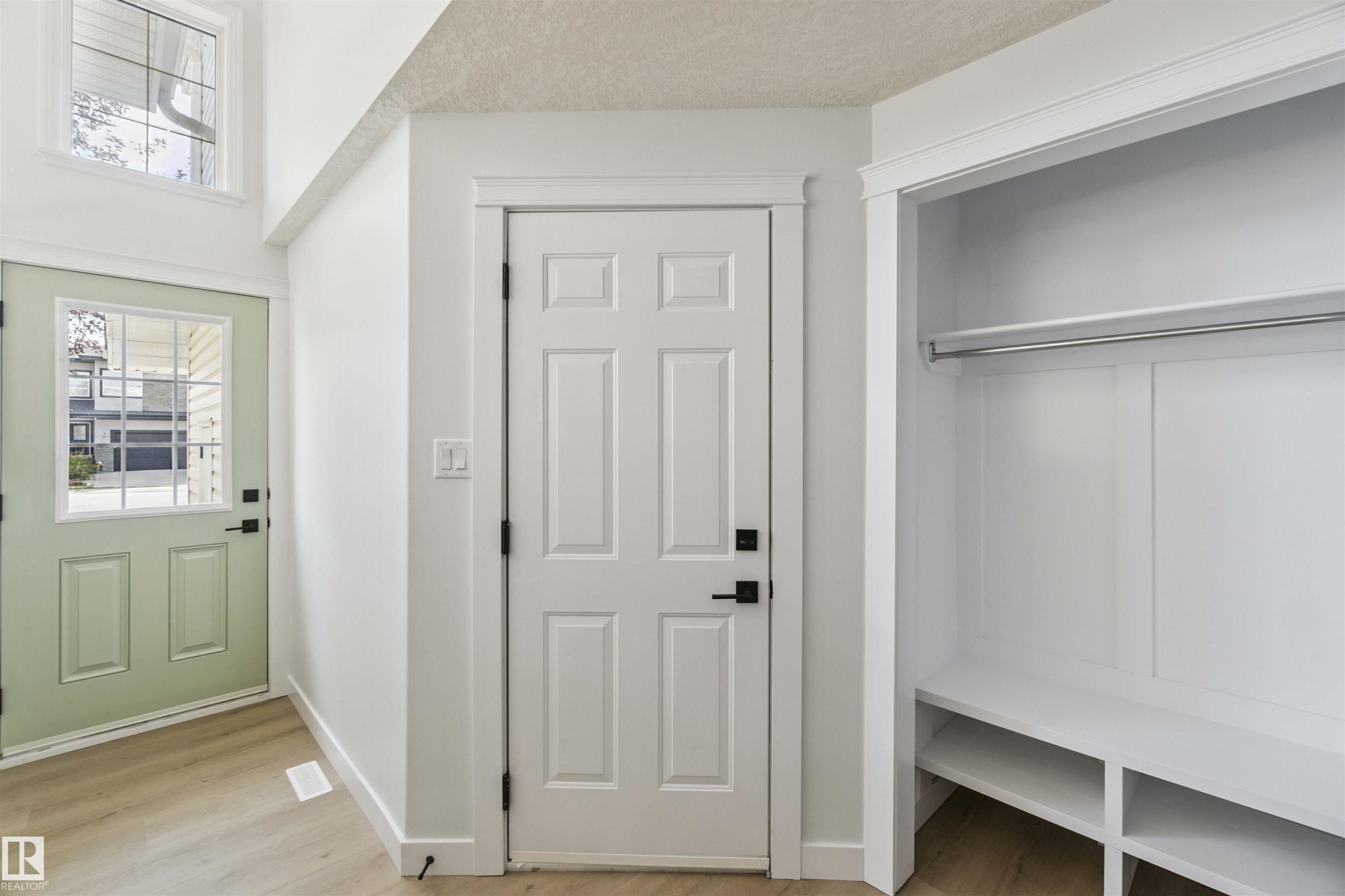 Photo 3 at 618 Layton Court NW, Leger, Edmonton