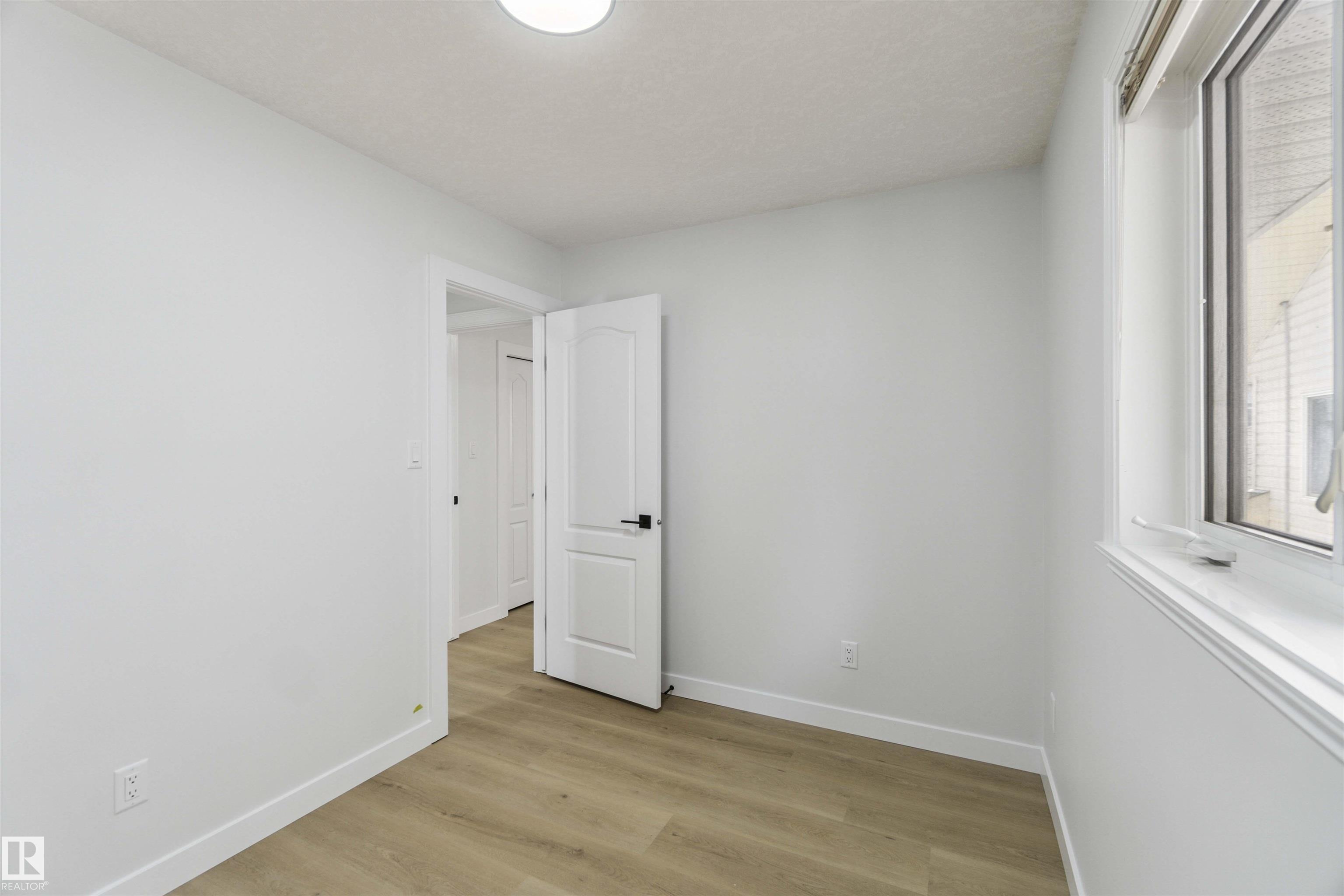 Photo 34 at 618 Layton Court NW, Leger, Edmonton