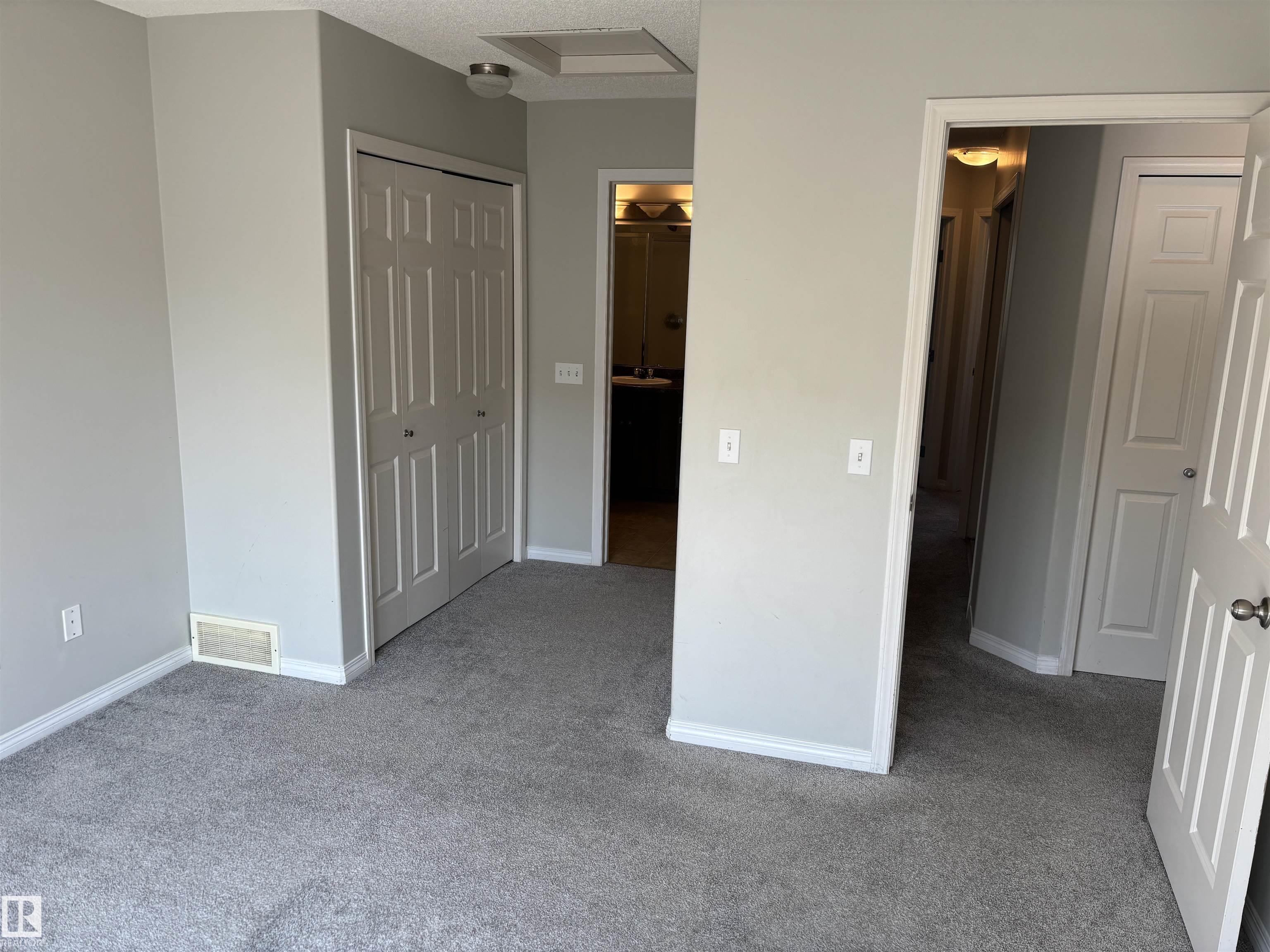 Photo 14 at 21 - 5102 30 Avenue, Place Chaleureuse, Beaumont