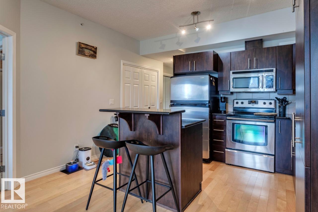 Photo 12 at 904 - 10303 111 Street NW, Downtown, Edmonton