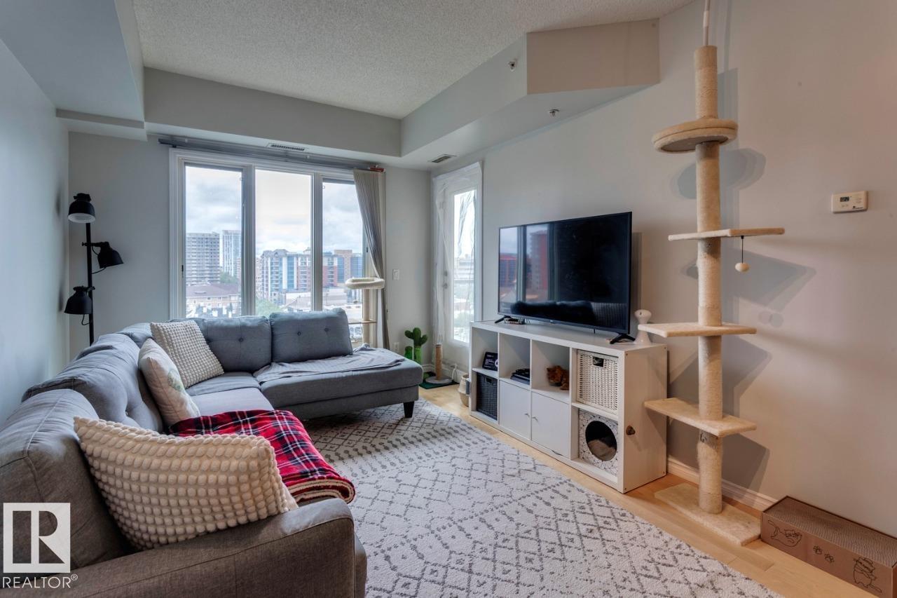 Photo 15 at 904 - 10303 111 Street NW, Downtown, Edmonton