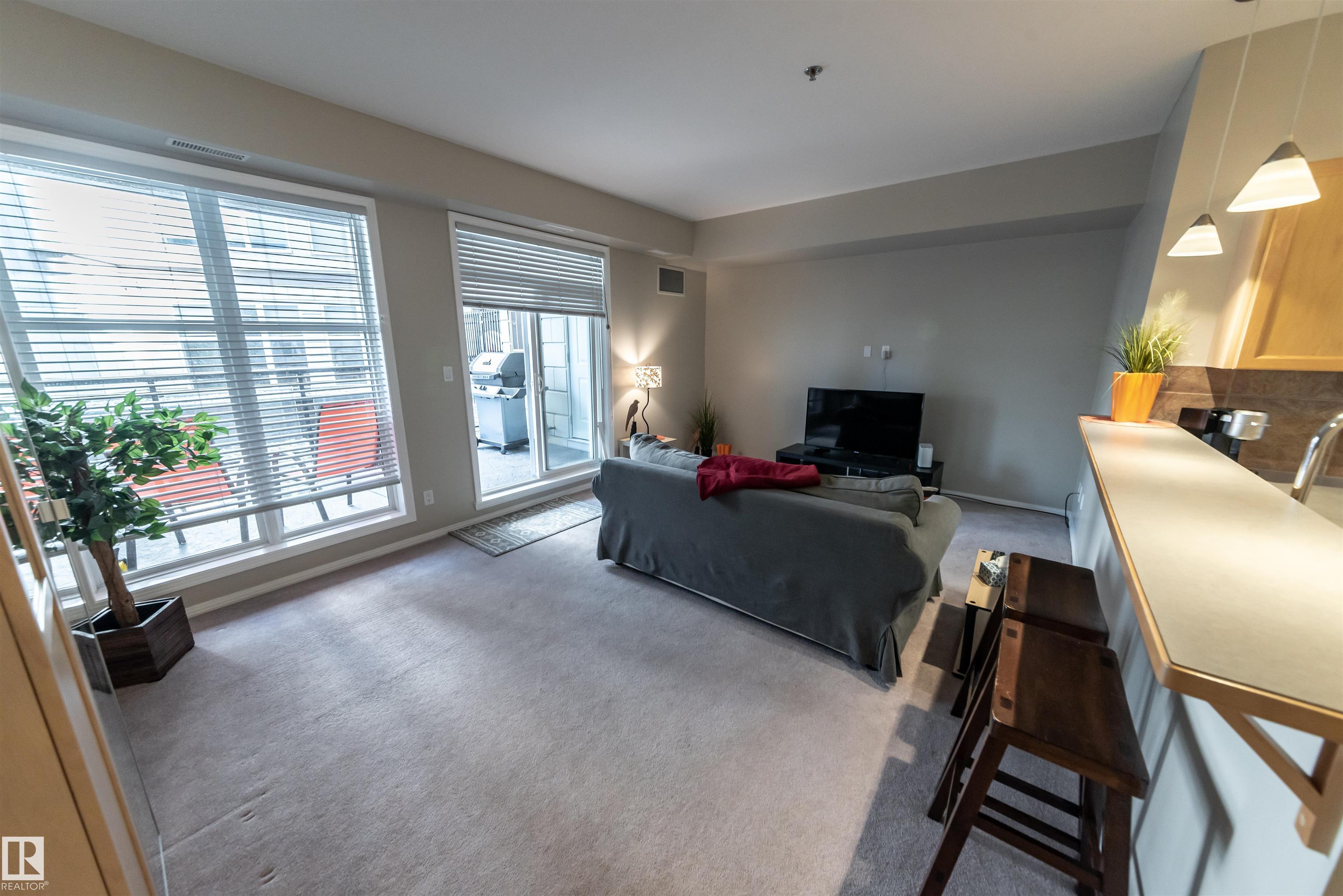 150 - 4827 104a Street NW, Empire Park, Edmonton 