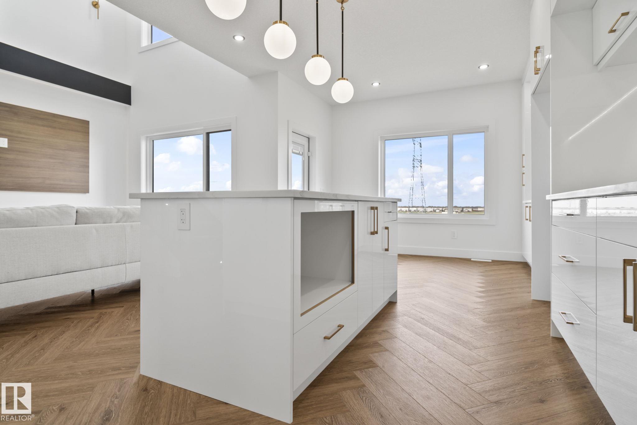 Photo 18 at 2904 1 Avenue SW, Alces, Edmonton