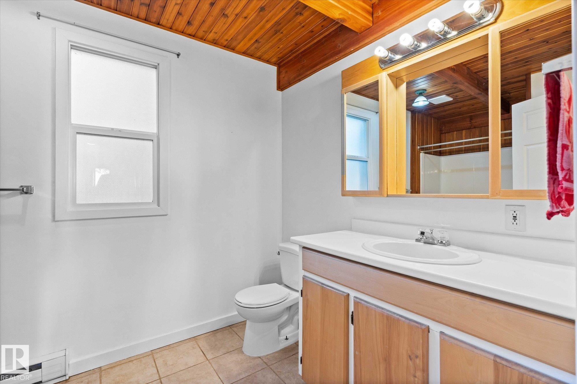 Photo 19 at 48437 Rge Road 34, None, Rural Leduc County