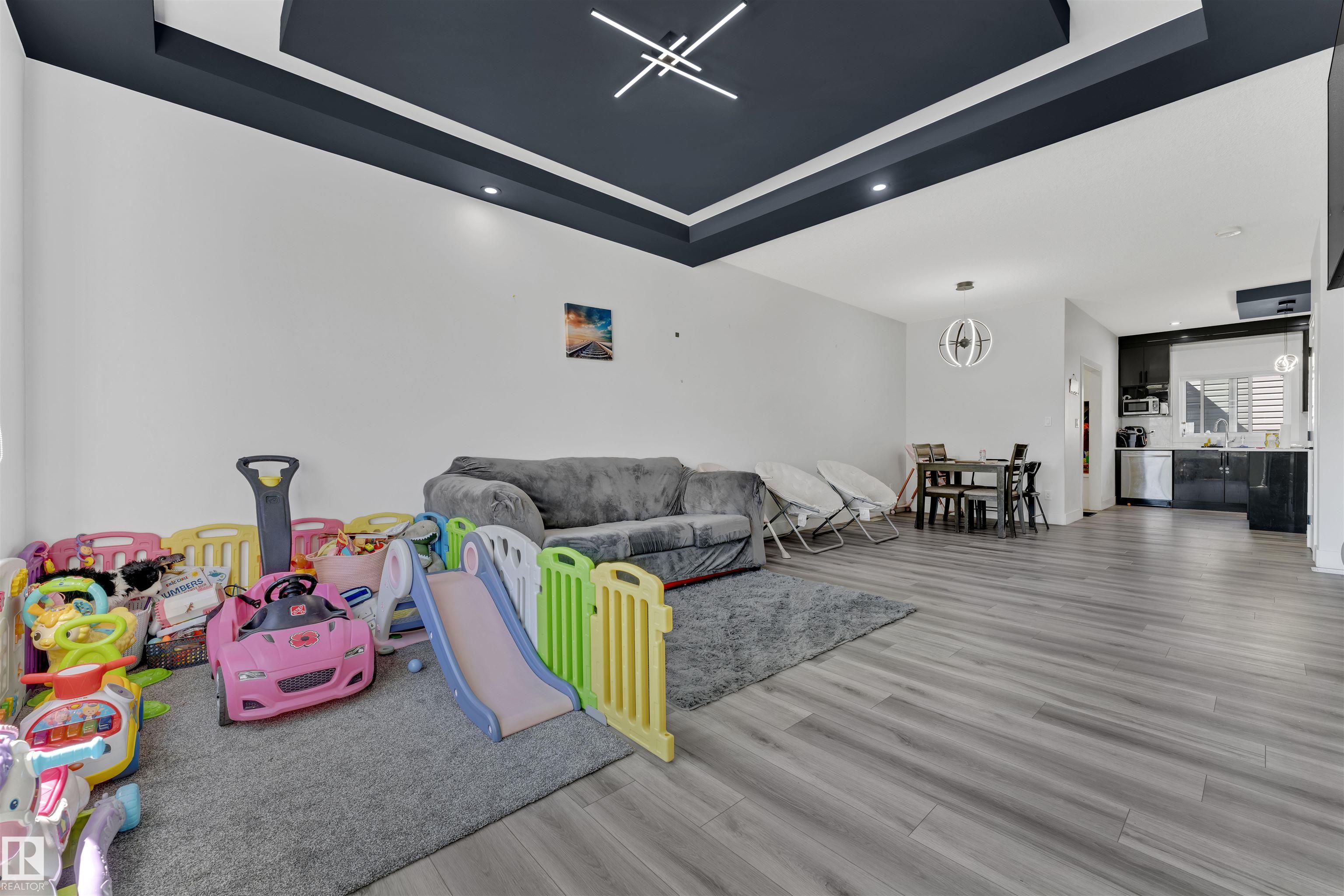 Photo 9 at 4409 37 Street, Triomphe Estates, Beaumont