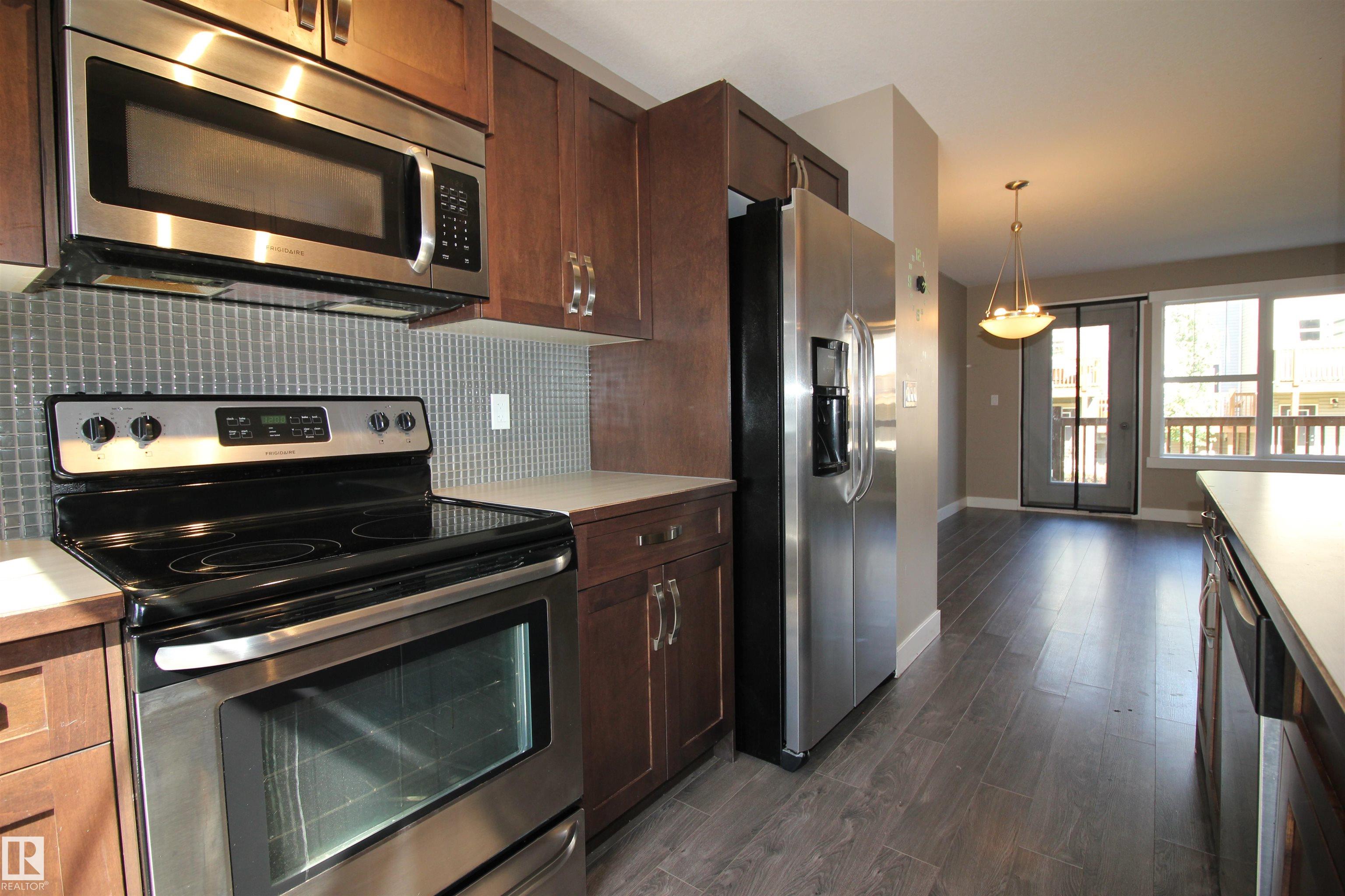 Photo 5 at 281 - 401 Southfork Drive, Southfork, Leduc