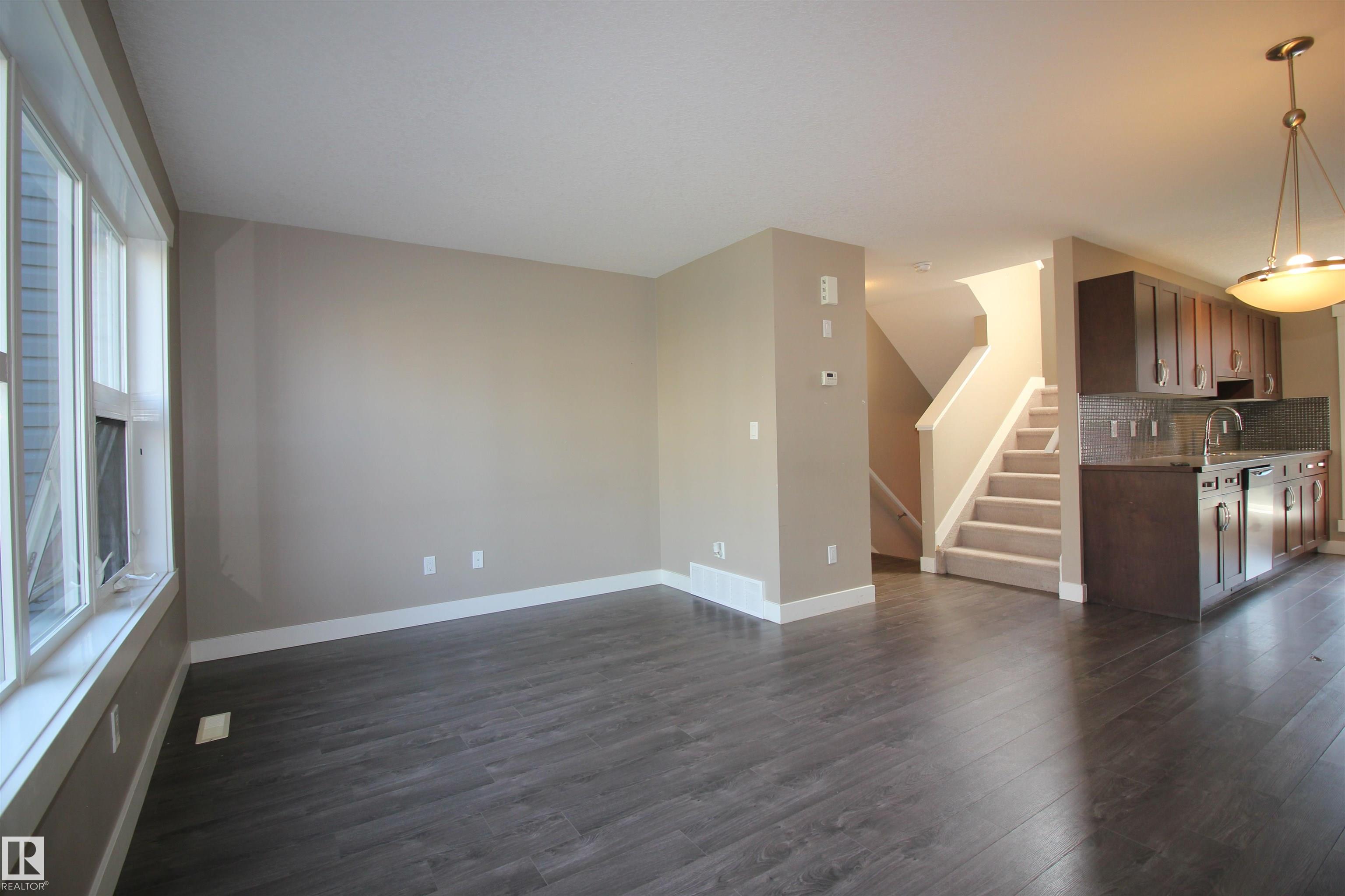 Photo 8 at 281 - 401 Southfork Drive, Southfork, Leduc