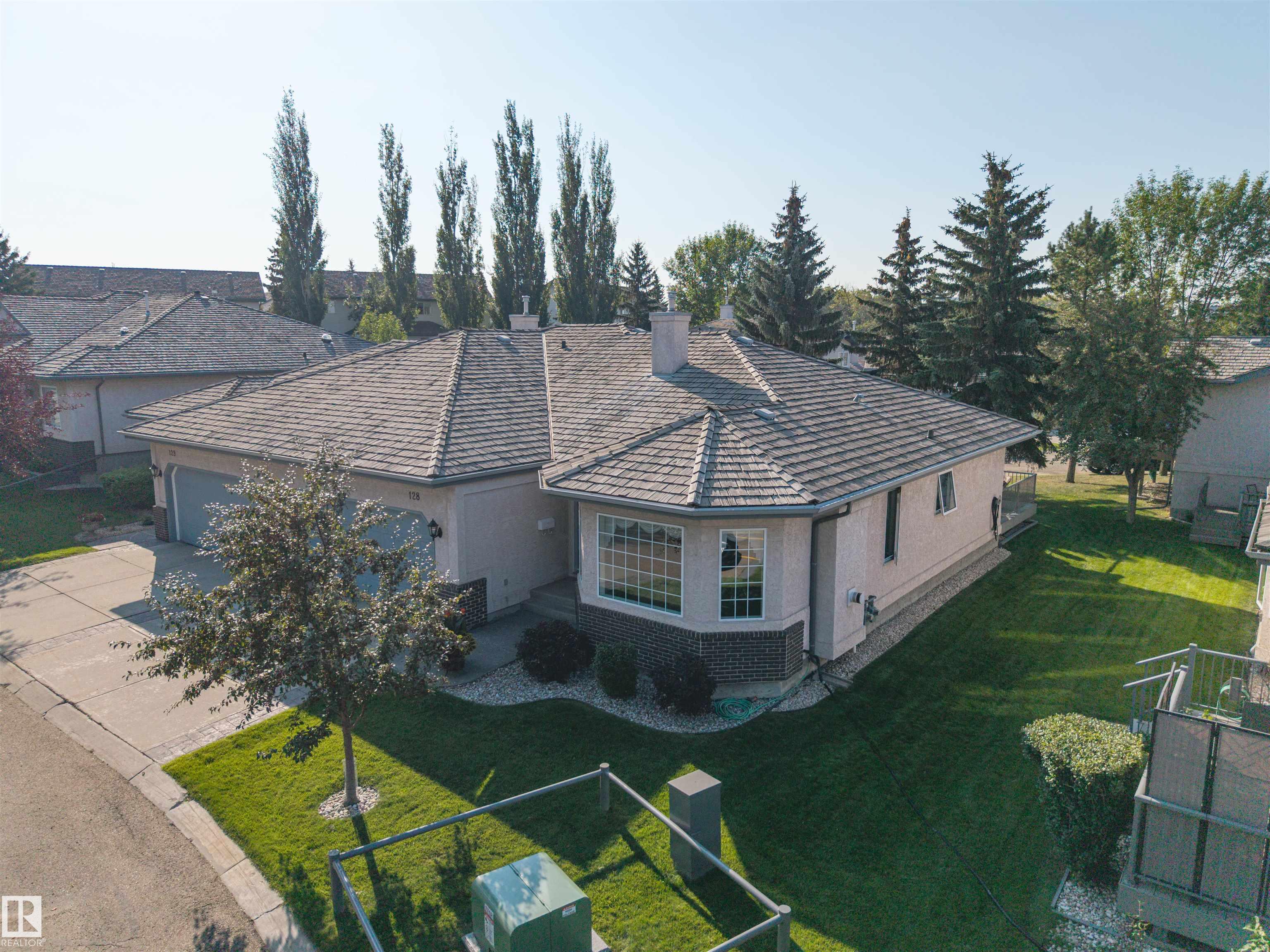 128 - 215 Blackburn E SW, Blackburne, Edmonton 