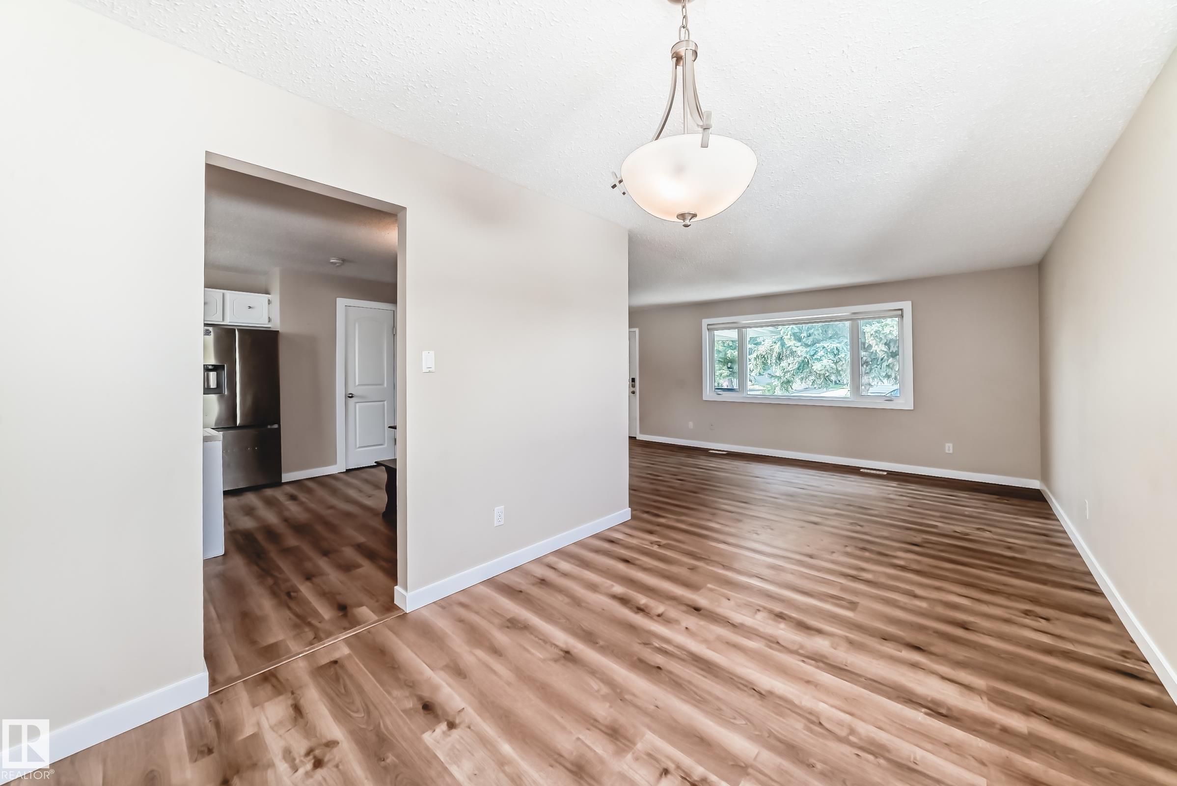 Photo 20 at 3605 41 Street, Caledonia, Leduc