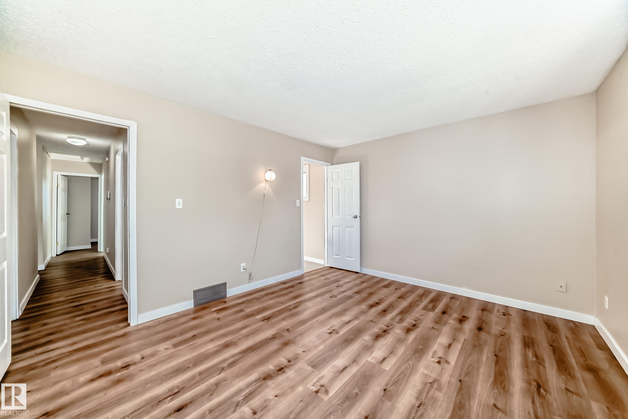 Photo 22 at 3605 41 Street, Caledonia, Leduc