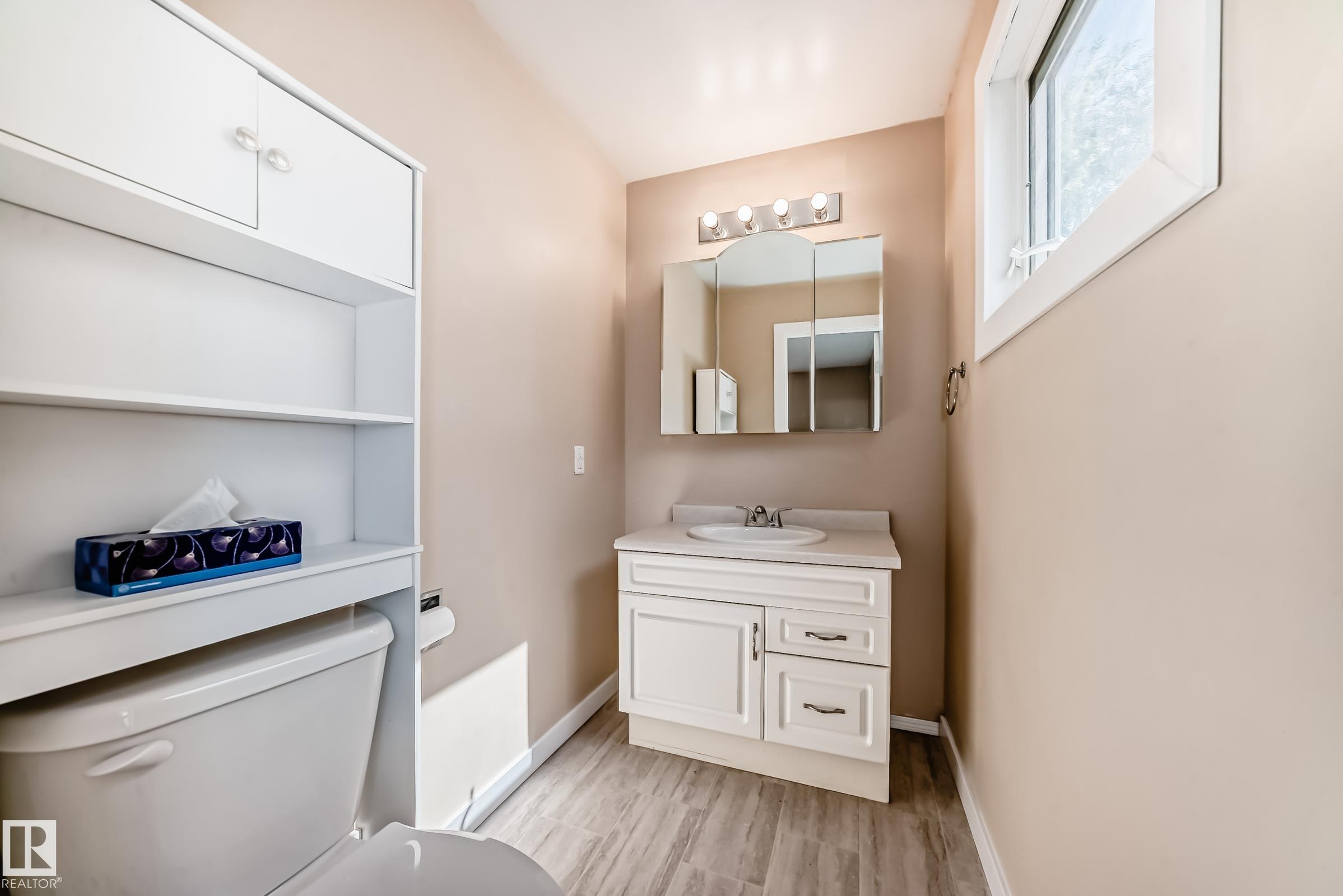 Photo 25 at 3605 41 Street, Caledonia, Leduc