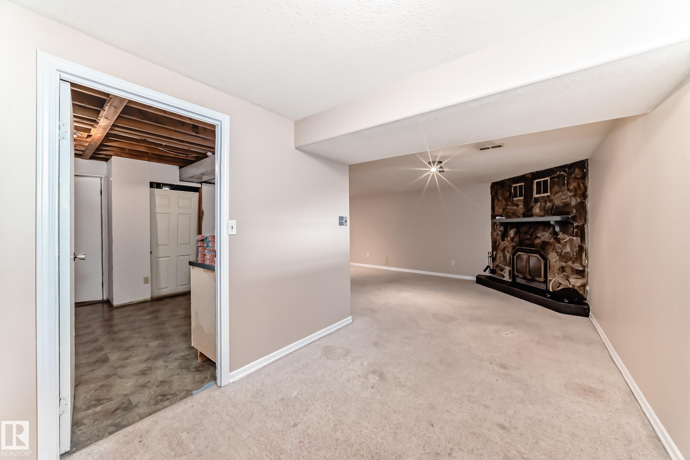 Photo 35 at 3605 41 Street, Caledonia, Leduc