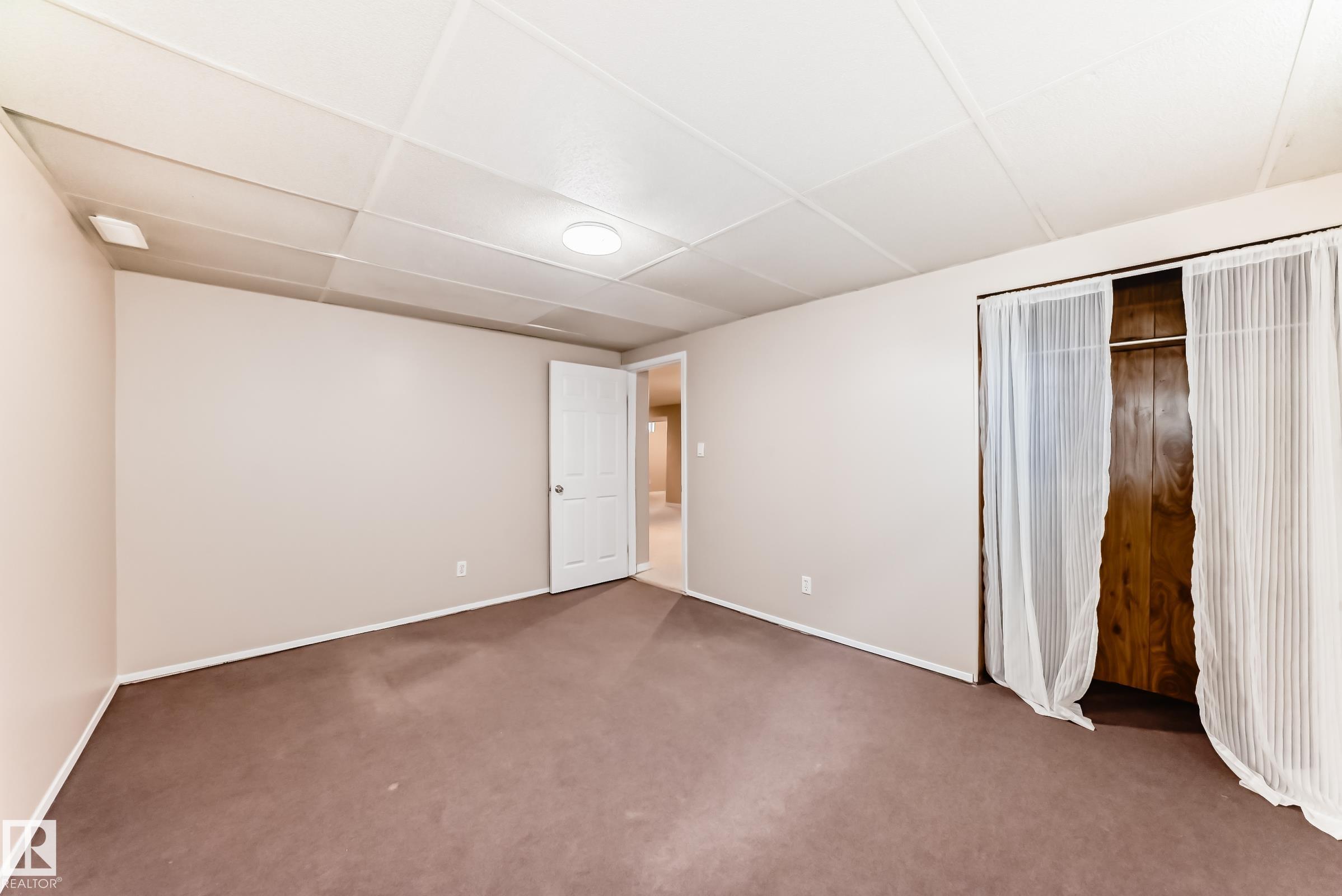 Photo 38 at 3605 41 Street, Caledonia, Leduc