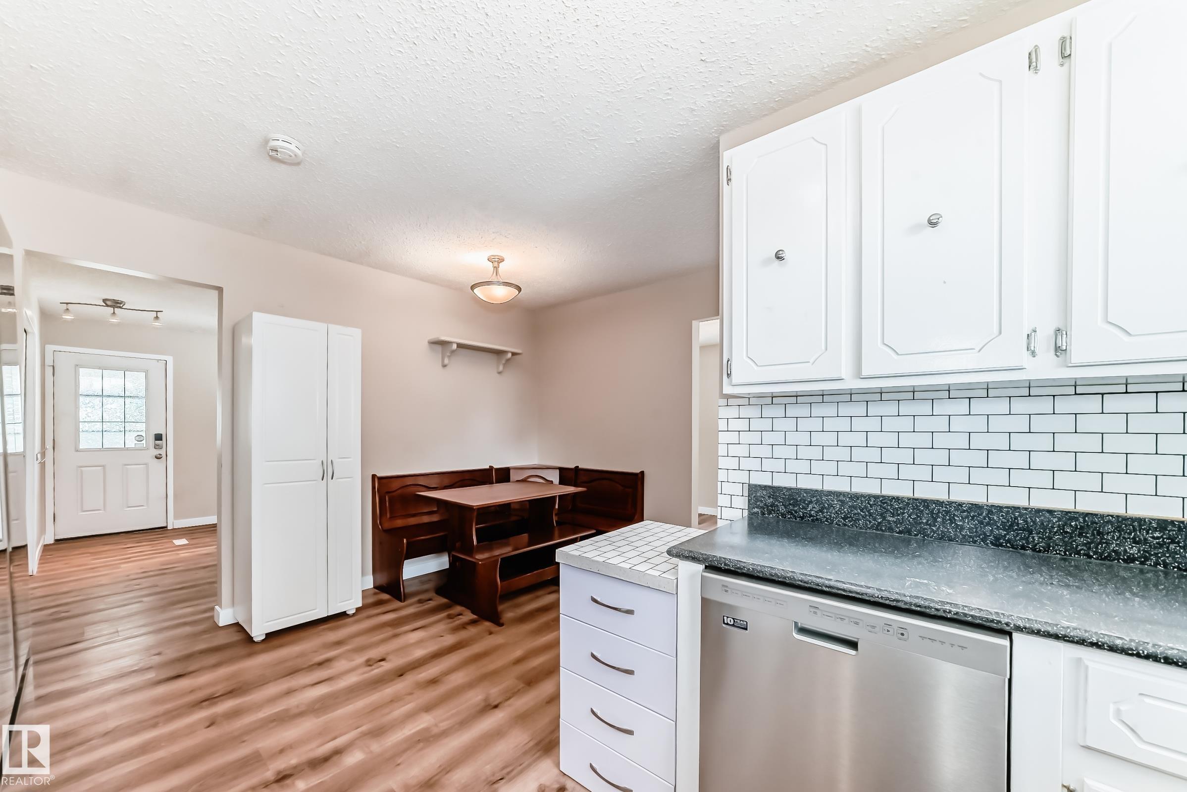 Photo 8 at 3605 41 Street, Caledonia, Leduc